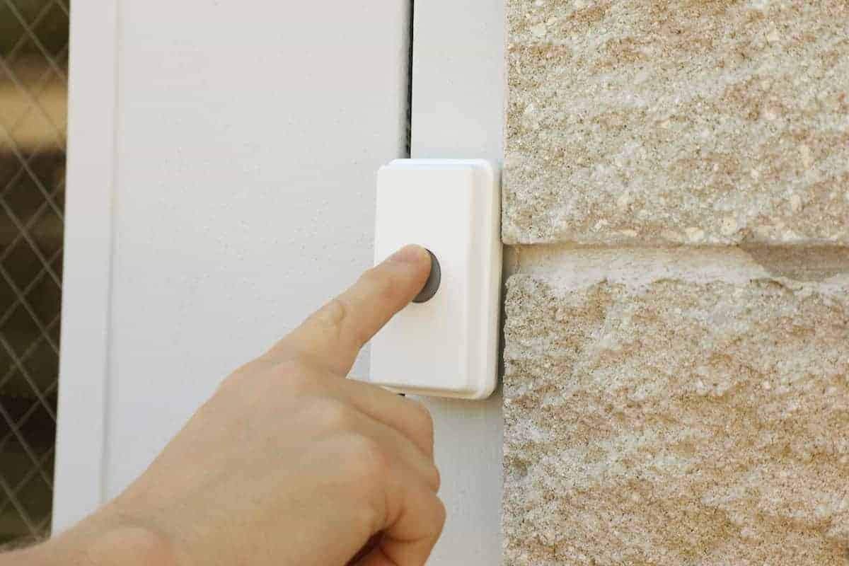 Portable Wireless Doorbell Kit - Battery Operated with 3/4 Mile Range, Audio & Vibration Alerts for Home & Business Use | Ideal for Offices, Stores, Apartments and Outdoor Events