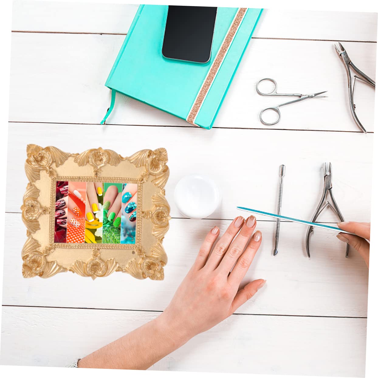 Minkissy Metal Nail Display Stand - 2pcs Wall Mount Holder for Salon & Home Nail Art