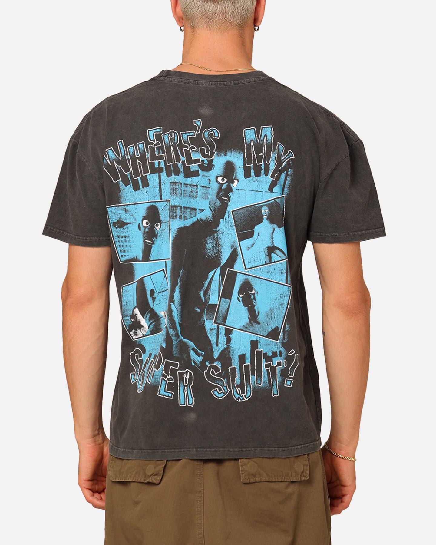 Pixar Frozone Heavyweight T-Shirt for Men - Black Wash Vintage Style | Perfect for Cosplay, Movie Nights & Superhero Fans