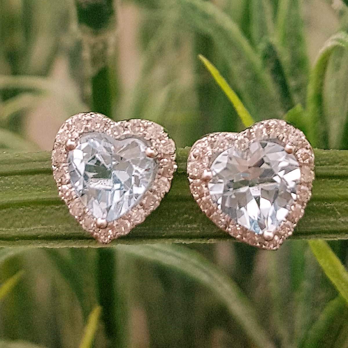 Dazzlingrock 10K Solid White Gold Heart Shaped Halo Stud Earrings for Women - Perfect for Valentine's Day Gifts, Anniversary Presents & Romantic Occasions