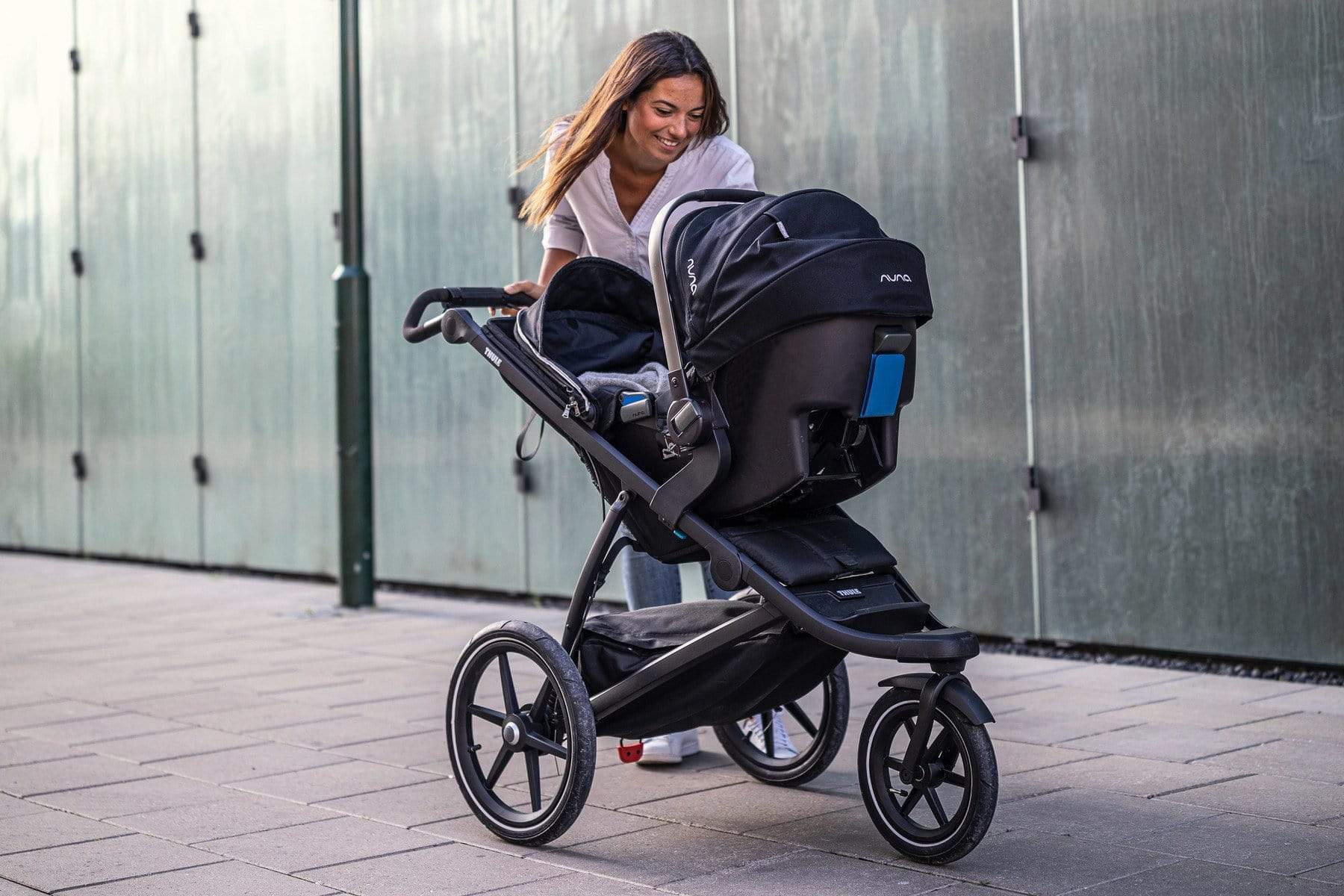 Thule Urban Glide 2 Jogging Stroller - Lightweight All-Terrain Baby Stroller for Running & Walking - Perfect for Active Parents & Outdoor Adventures