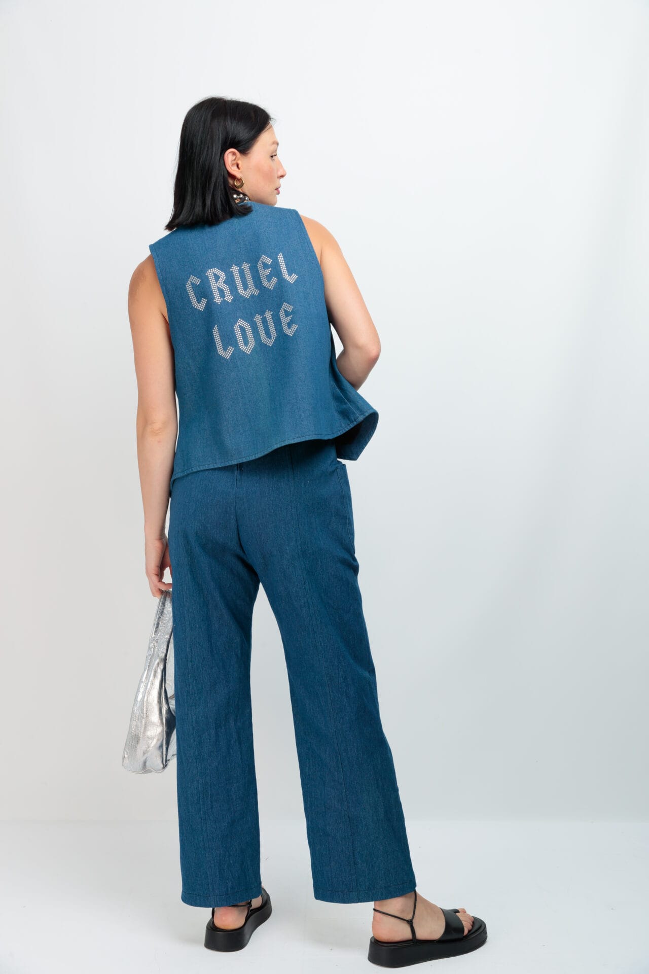 Gilet Denim Cruel Love - Stylish Denim Vest for Women | Perfect for Casual Outfits, Layering & Streetwear Fashion