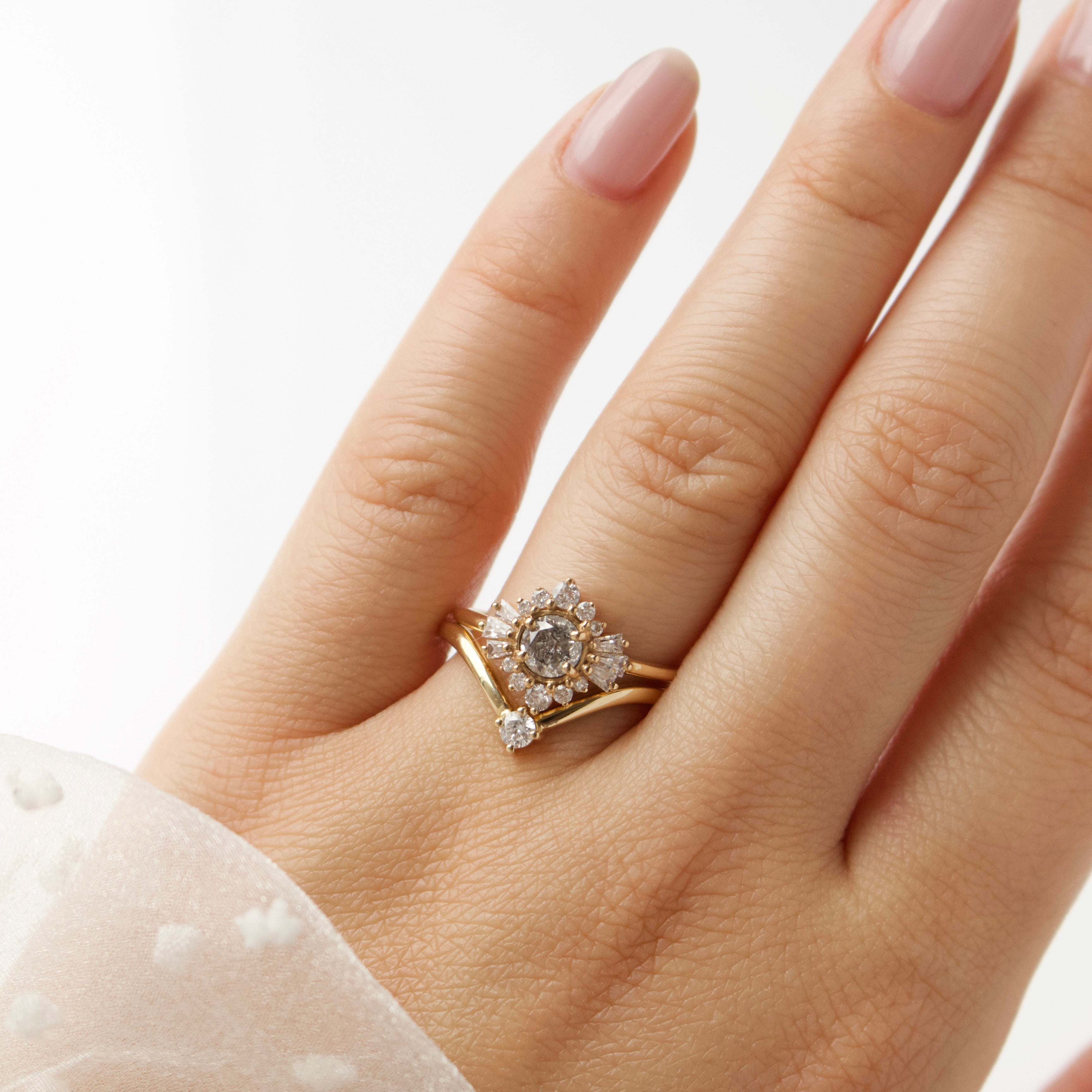 1 Carat Diamond Solitaire Wedding Band for Women - 14K White Gold Engagement Ring - Perfect for Proposals, Anniversaries & Bridal Jewelry