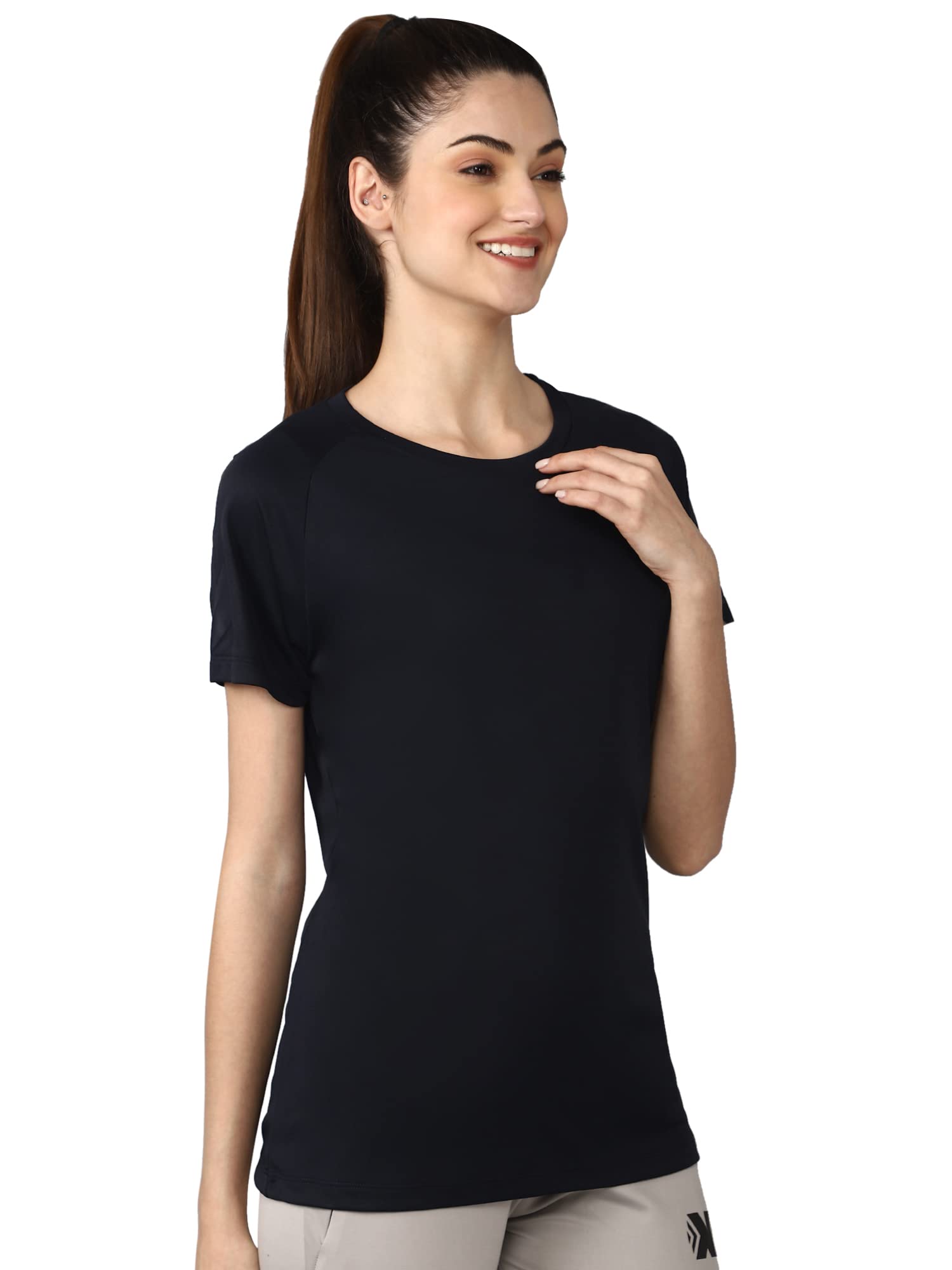 hummel Women's Polyester T-Shirt - Comfortable Casual Short Sleeve Top for Everyday Wear, Gym & Outdoor Activities