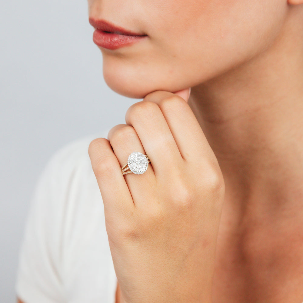1 Carat Oval Cut Diamond Engagement Ring in 9K Yellow Gold & Sterling Silver - Perfect for Proposals, Anniversaries & Special Occasions