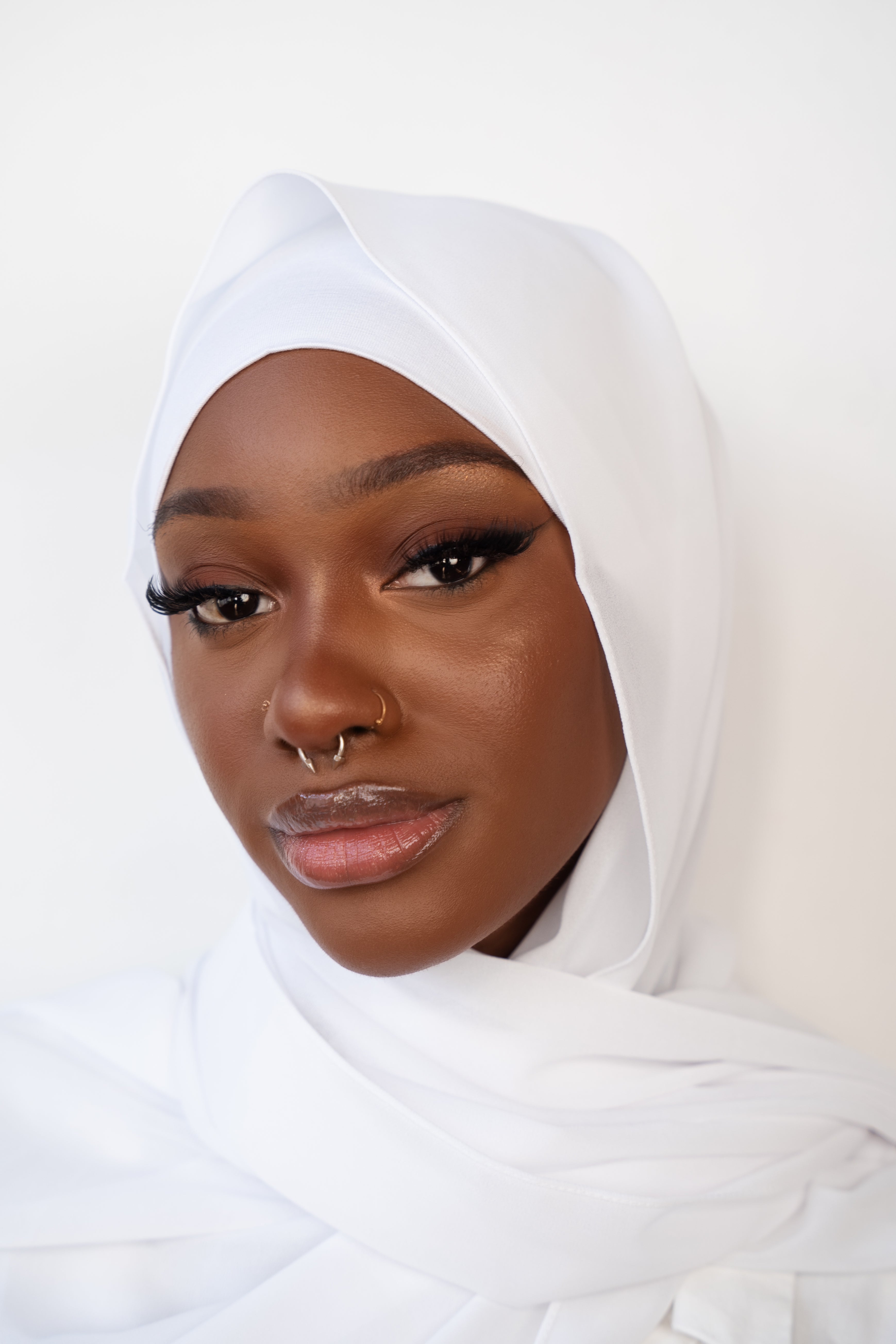Elegant Chiffon Hijab Set Asma - Soft & Lightweight Muslim Scarf for Women - Perfect for Daily Wear, Prayer, and Special Occasions