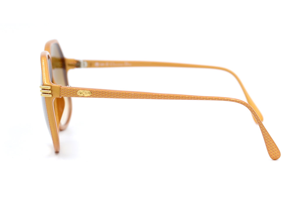 Christian Dior 2602 Sunglasses 40mm - Luxury Designer Shades for Women & Men - Perfect for Outdoor Activities, Beach & Driving