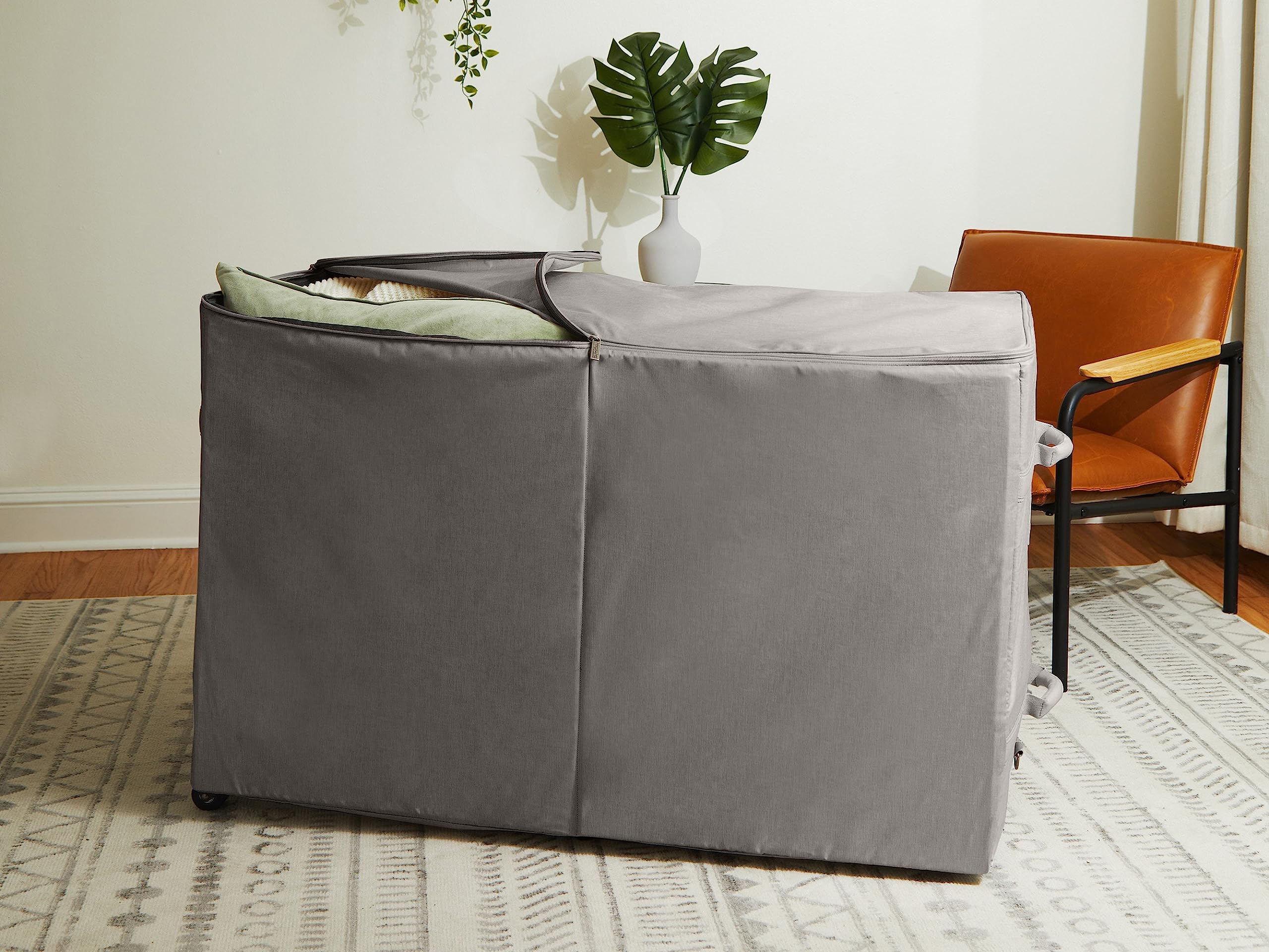 Covermates Keepsakes Rolling Structured Storage Bag – Heavy Duty Polyester with Padded Handles & Dual Zipper for Closet Organization - Perfect for Seasonal Clothing, Blankets & Home Storage (Grey Heather)