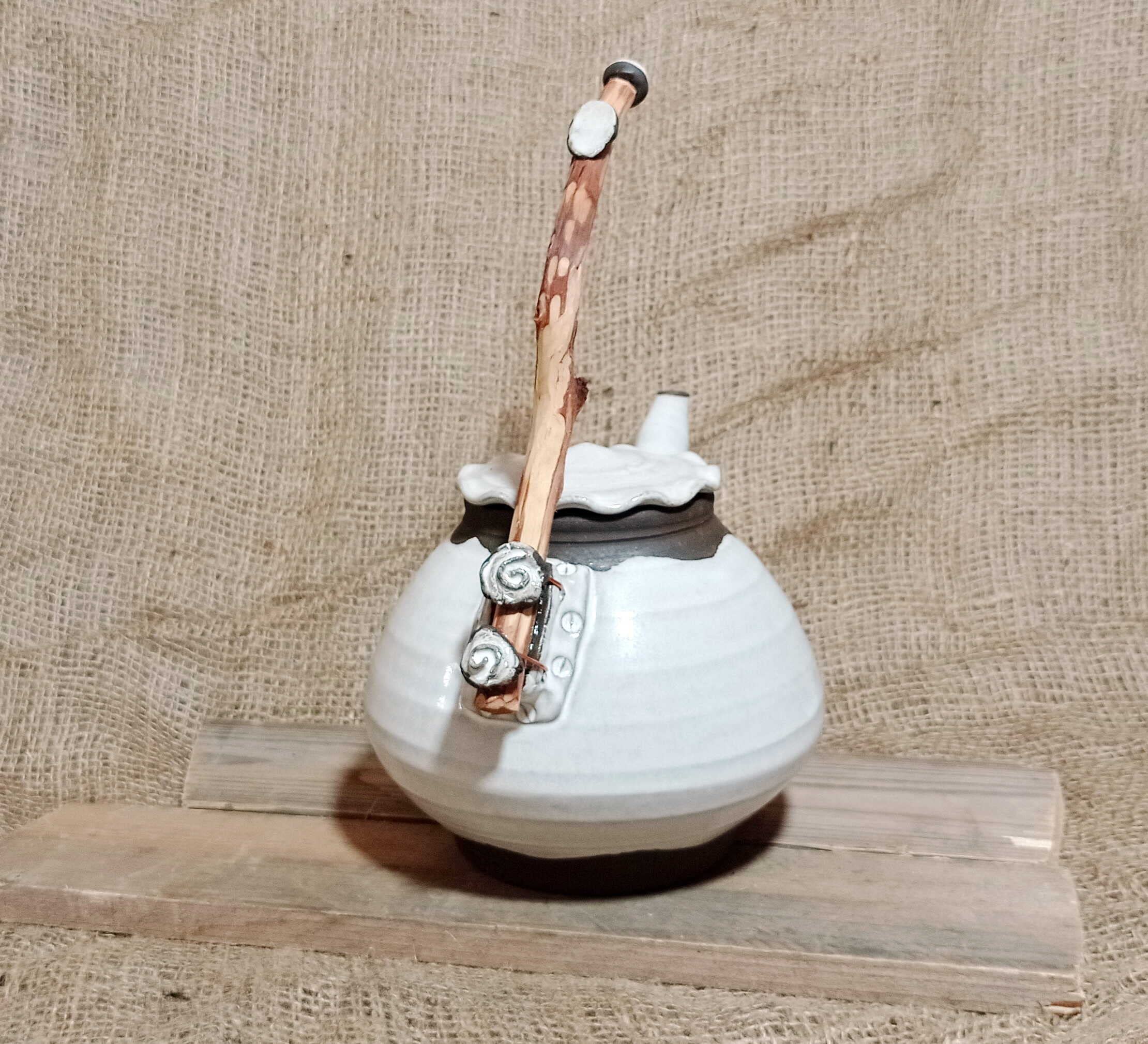 Handmade 60 Oz Black Clay Teapot with Natural Wood Handle - Unique Wheel-Thrown Cream Kitchenware - Perfect Gift for Mom, Tea Lovers & Home Decor