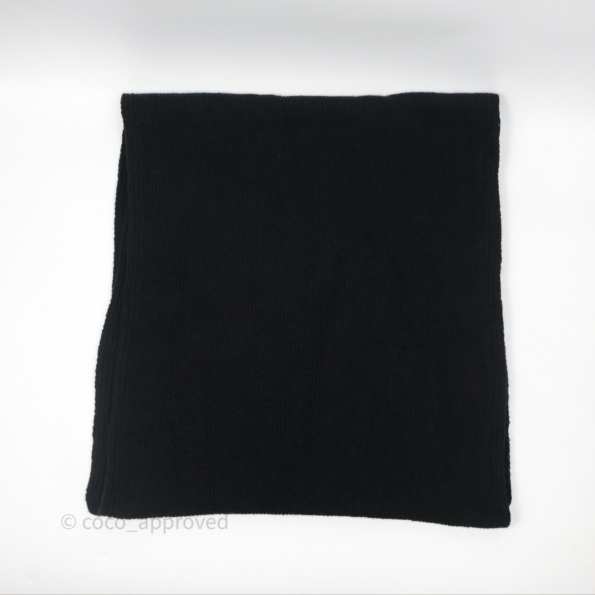 Chanel Chain Logo Scarf - Luxury Wool Cashmere Wrap for Women - Black Winter Fashion Accessory for Office, Party & Evening Out
