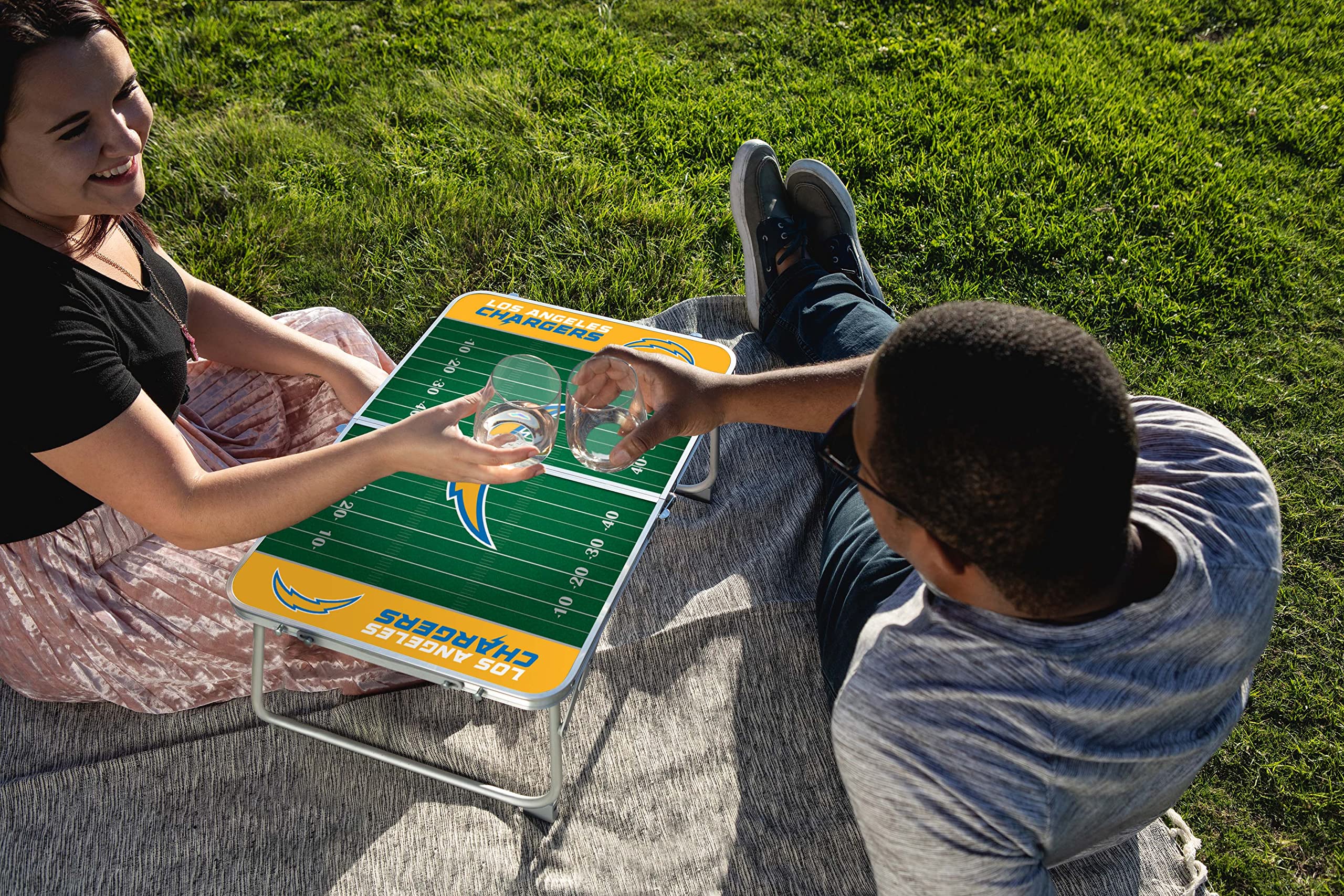 PICNIC TIME NFL Concert Mini Portable Folding Table - Small Lightweight Picnic Table for Outdoor Games, Tailgating & Camping | Perfect for Football Games, Beach Trips & Backyard BBQs