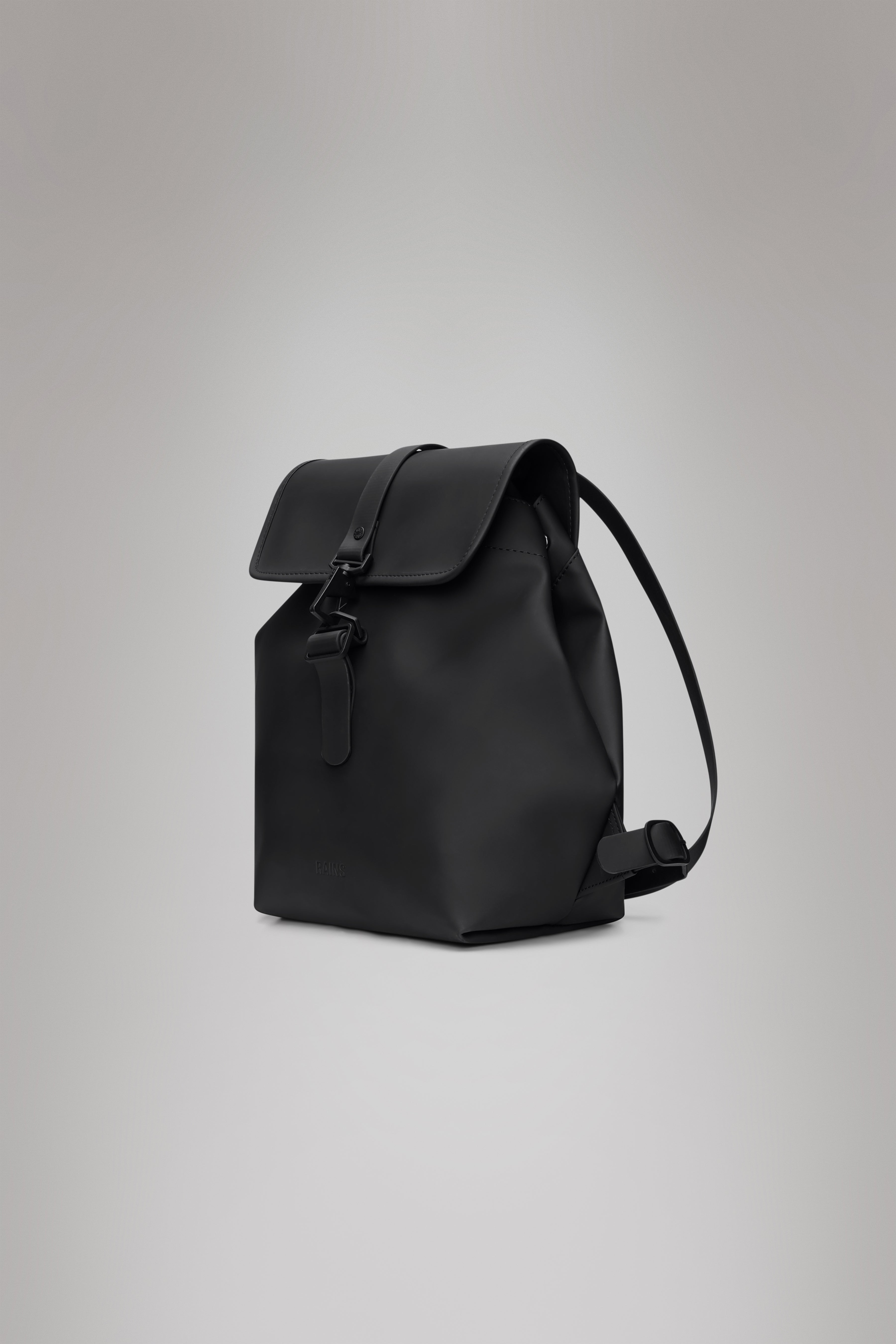 Waterproof Bucket Backpack for Travel, Hiking & Gym - Durable & Spacious Outdoor Daypack for Men & Women - Perfect for Commuting, Camping & Work