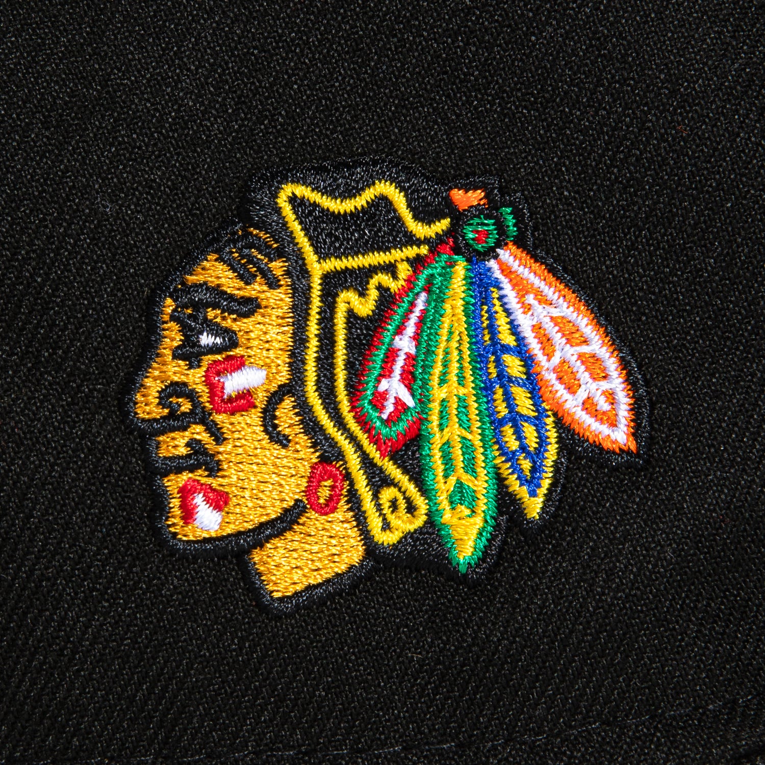 New Era 9Fifty Chicago Blackhawks Snapback Hat with Logo Patch - Official NHL Licensed Adjustable Baseball Cap for Men & Women - Perfect for Sports Games, Streetwear & Casual Outfits