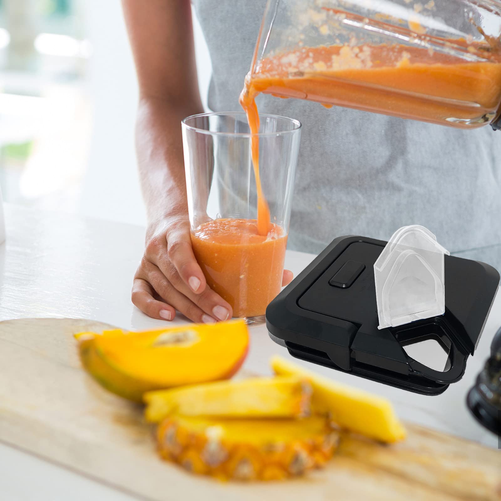 Ninja Blender Spout Cover Replacement - Compatible with BL500, BL781, NJ600, NJ602 Models - Pour Spout Lid for 72oz Pitcher - Perfect for Smoothies, Juices & Meal Prep