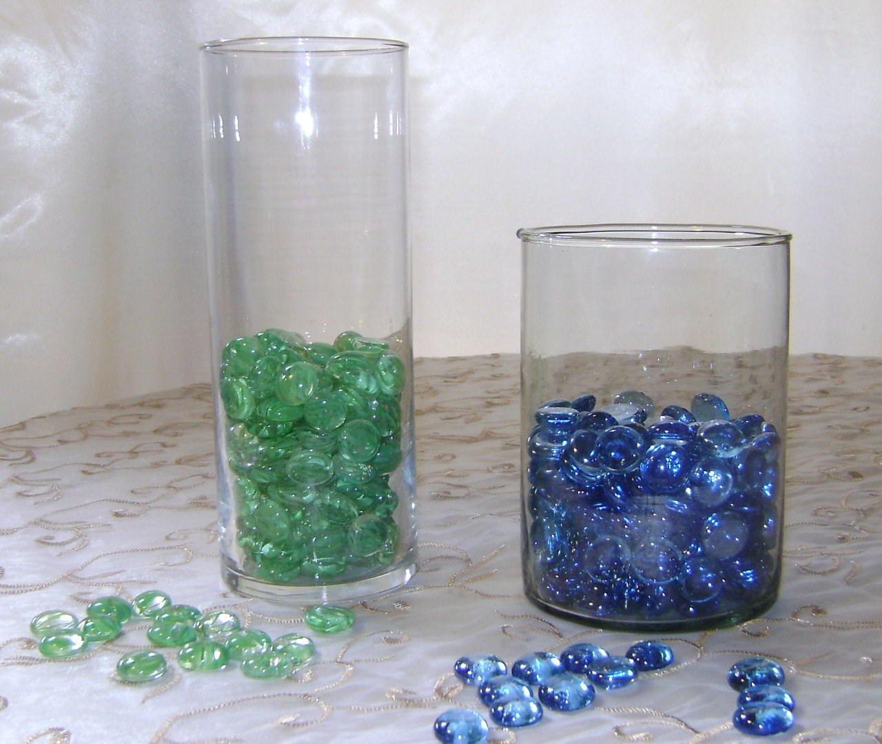 3 LB Light Blue Medium Glass Gems - Premium Vase Fillers for Floral Arrangements, Wedding Centerpieces, Home Decor & Aquarium Landscaping