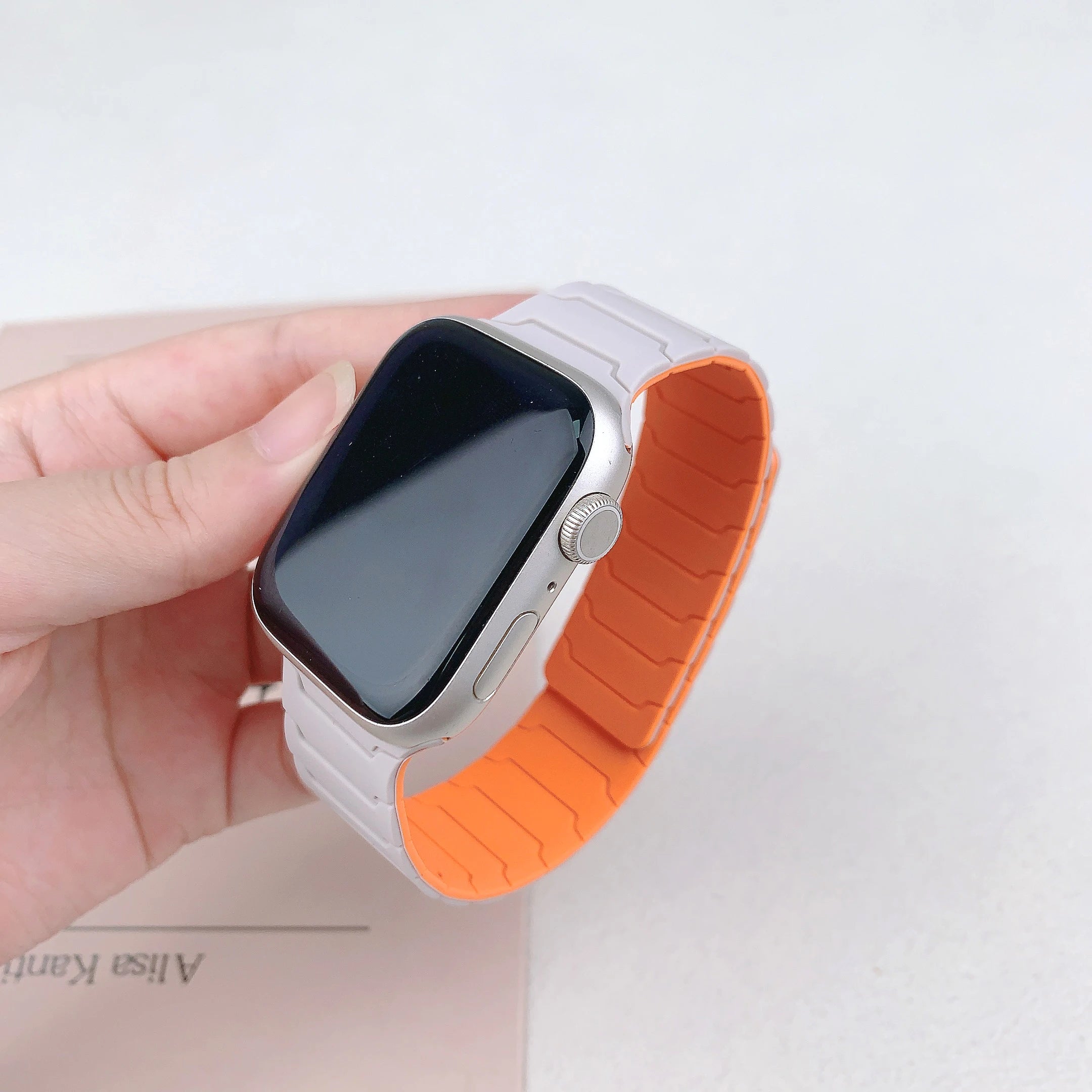 Dorb - Silicone Link Loop Strap for Keys, Badges & Accessories - Secure & Durable Organizer for Home, Office & Outdoor Use