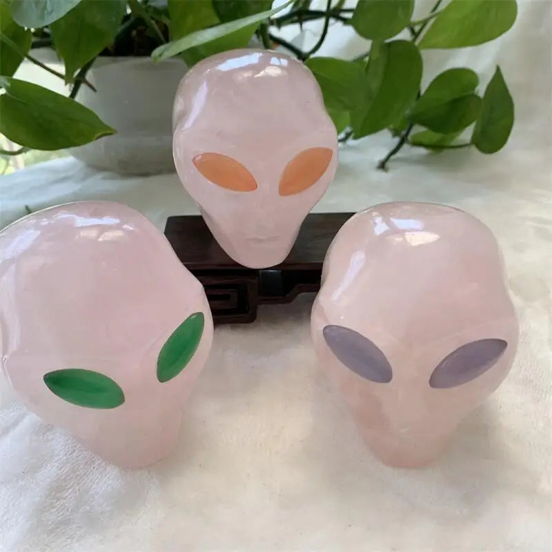 8cm Natural Rose Quartz Crystal Skull Carving - Chakra Healing Stone, Reiki Energy, Alien Design - Perfect for Meditation, Home Decor & Unique Gifts