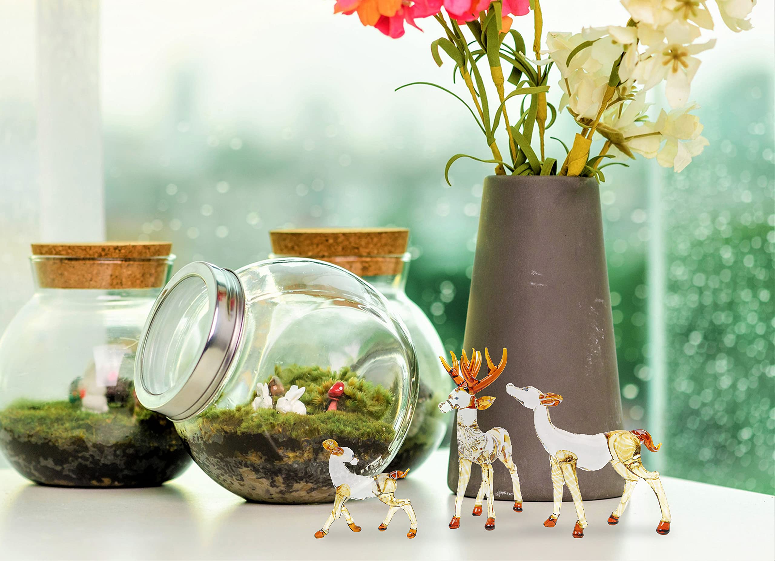I-DO-CARE Deer Family Set of 3 - Mother, Father & Baby Deer Figurines, Plastic Woodland Nursery Decor for Baby Shower, Birthday Party, Christmas & Home Decoration | Perfect for Nursery Room, Garden Display & Seasonal Decorating