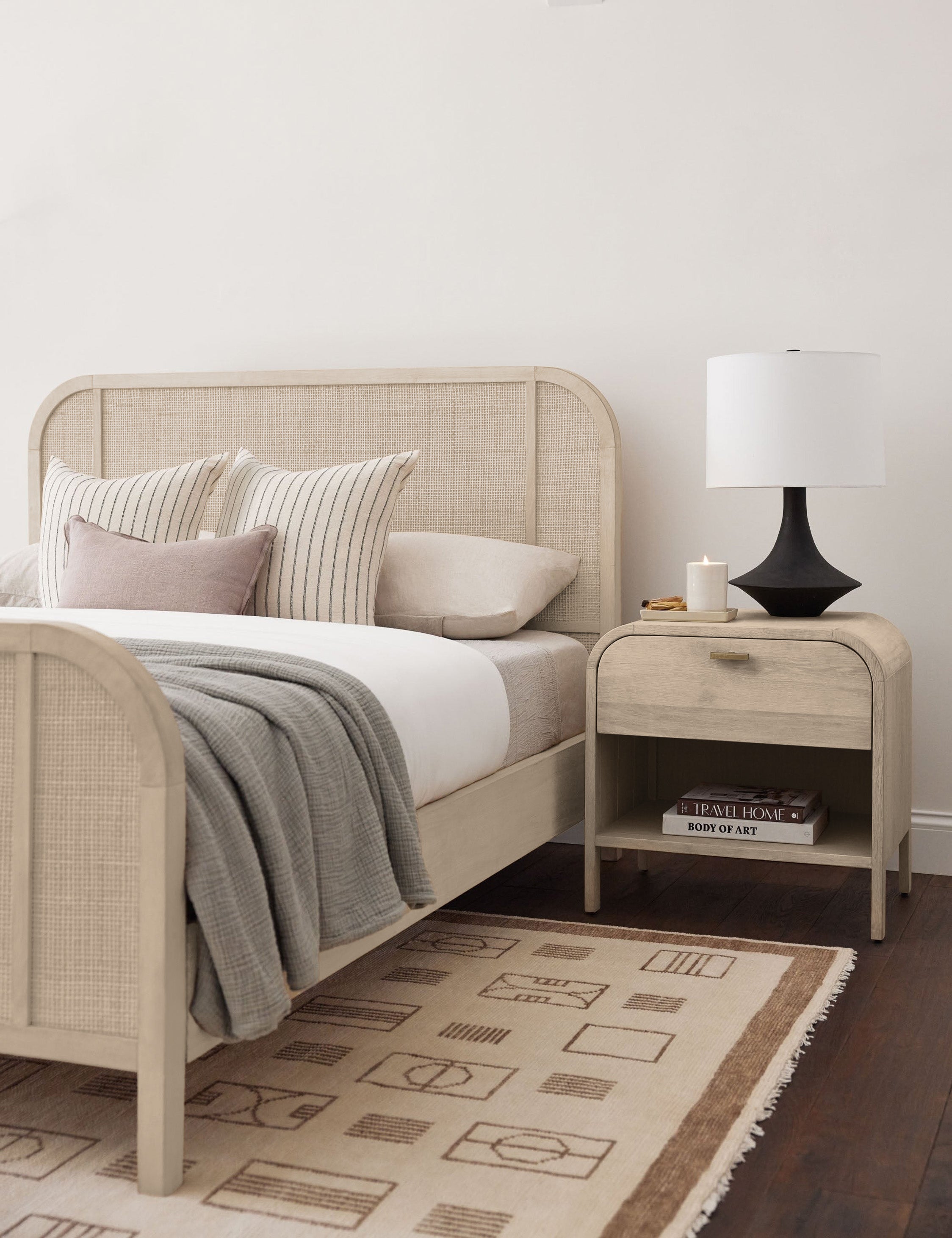 Modern Wooden Nightstand with 2 Drawers - Stylish Bedside Table for Bedroom, Living Room, or Dorm - Perfect for Storing Books, Lamps, and Bedroom Essentials
