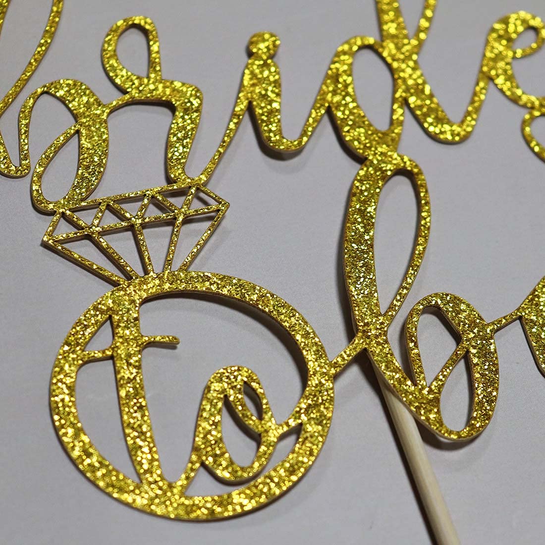 Gold Glitter Bride to Be Cake Topper - Wedding Shower, Bridal Shower, Engagement Party, Bachelorette & Hen Night Decor - Perfect for Wedding Cakes, Cupcakes & Dessert Tables