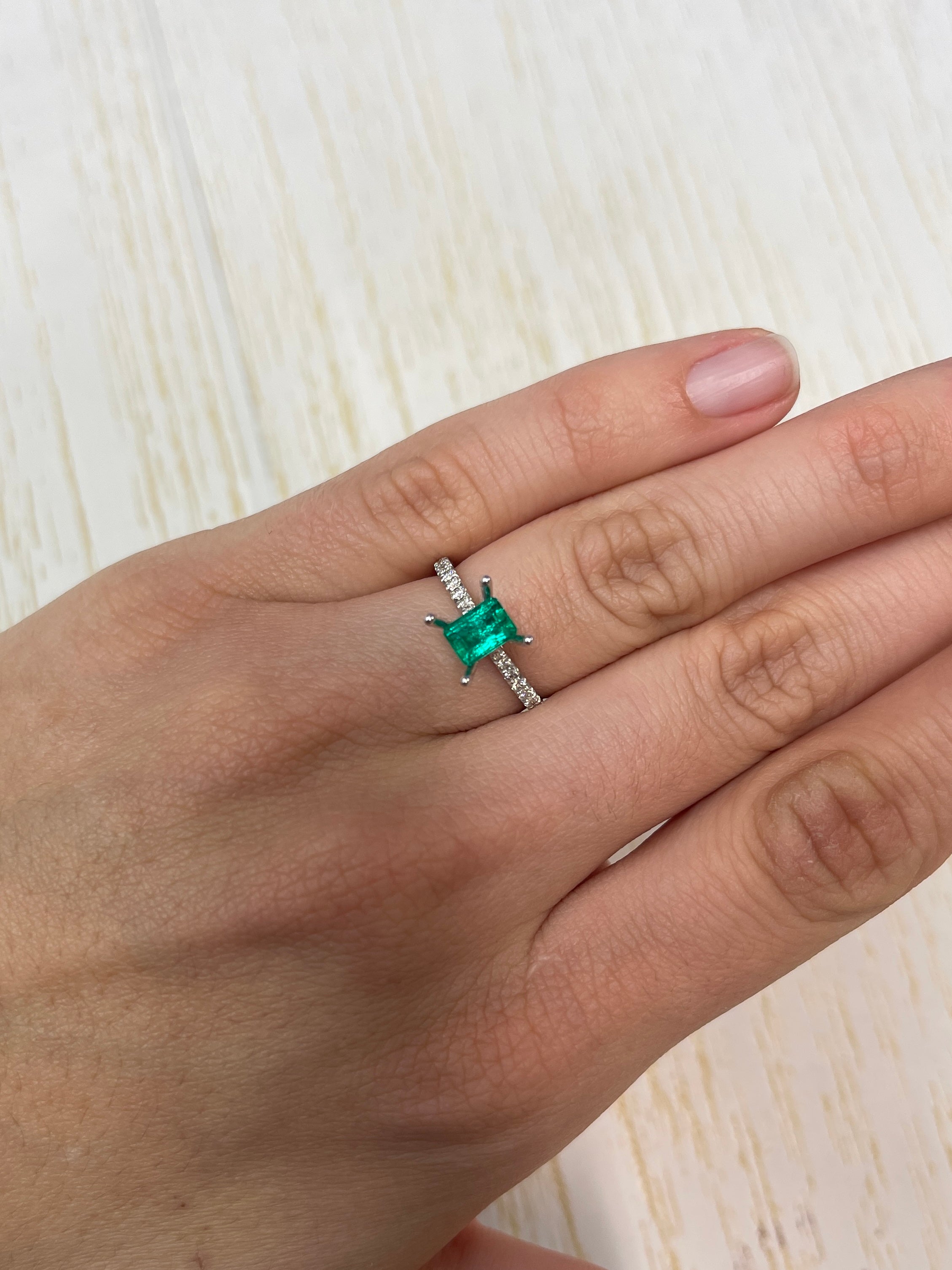 0.80 Carat 6.5x5mm Colombian Emerald Loose Gemstone - Emerald Cut for Jewelry Making, Engagement Rings & Fine Jewelry Designs