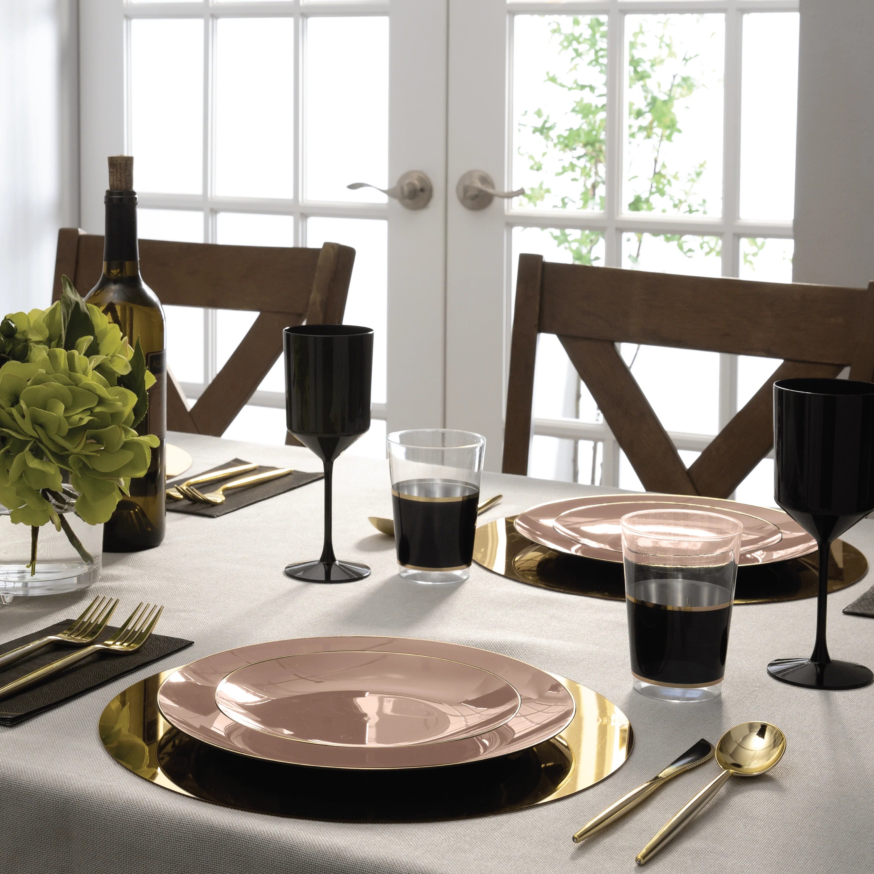 Eco-Friendly Clay Beige & Gold Rim Round Plastic Plates - 12-Pack Disposable Dinnerware for Parties, Picnics & Outdoor Events