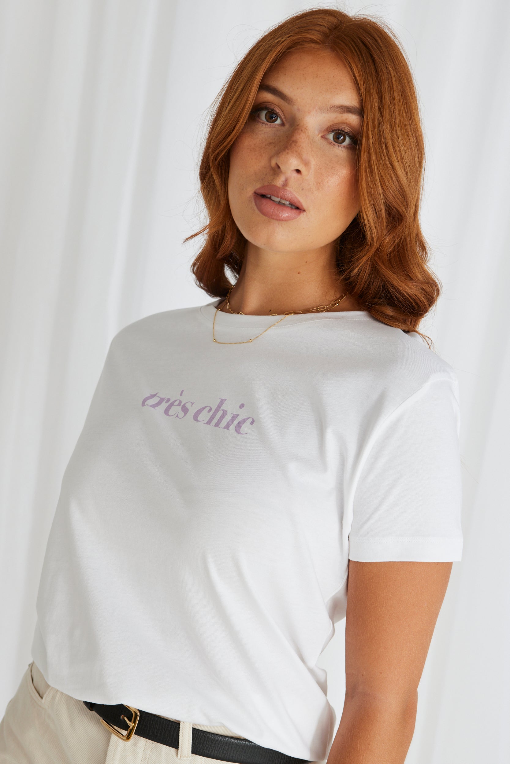 Stylish White Classic Organic Cotton T-Shirt for Men & Women - Perfect for Casual Wear, Gym, and Everyday Outfits