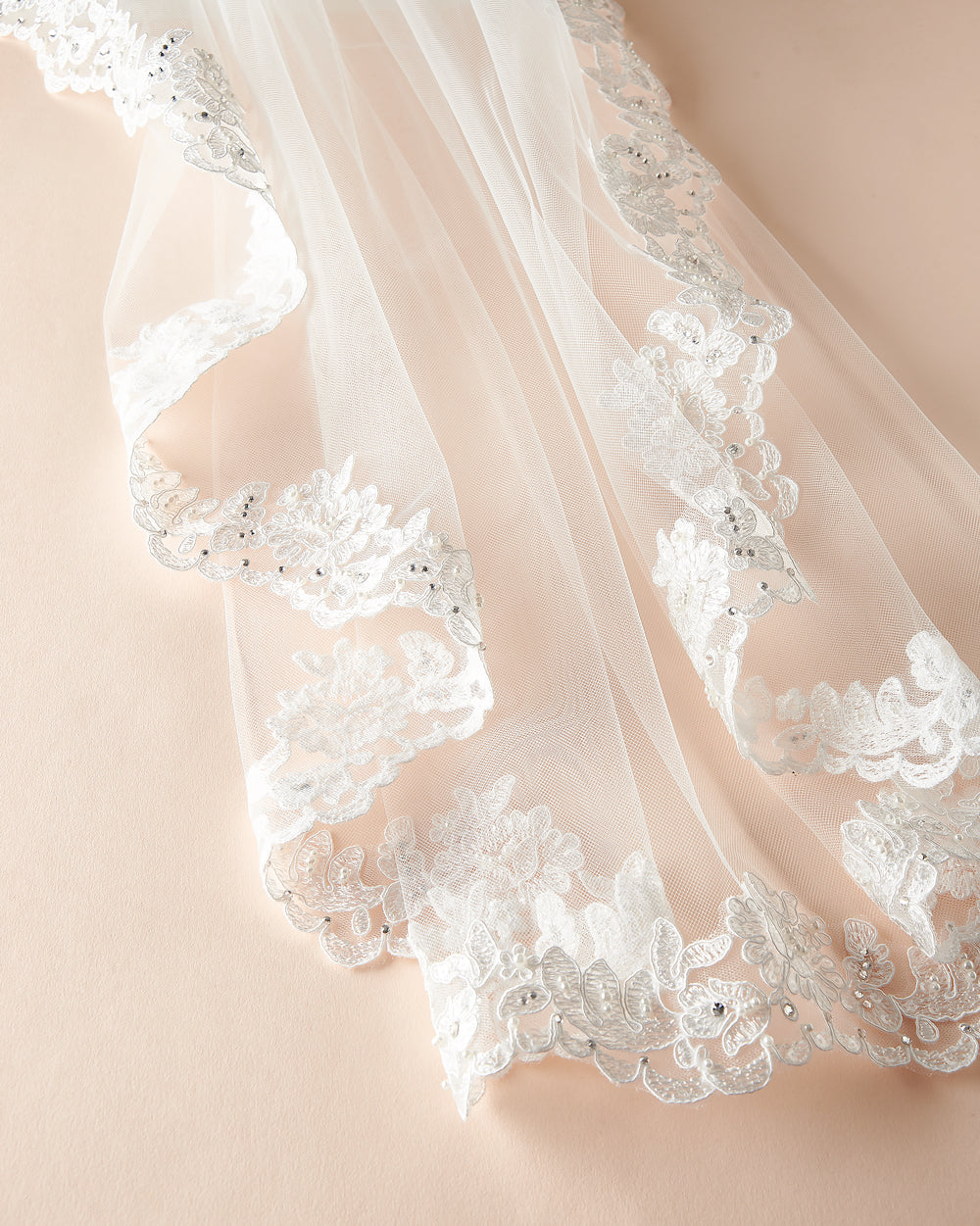 Elegant Sasha Lace Wedding Veil with Beaded Edge - Perfect for Bridal Ceremony, Photoshoot & Special Occasions