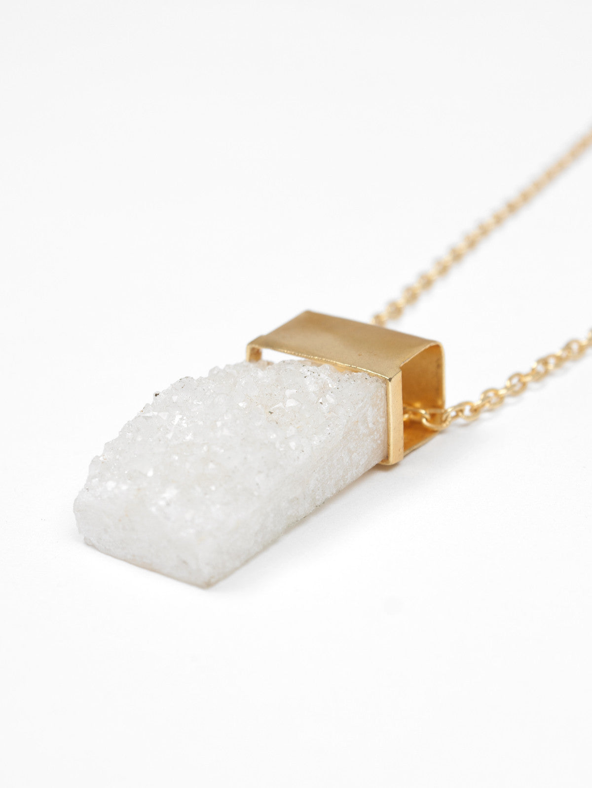 Stunning Big Druzy Necklace for Women – Natural Stone Crystal Pendant Jewelry – Perfect for Parties, Weddings & Everyday Elegance