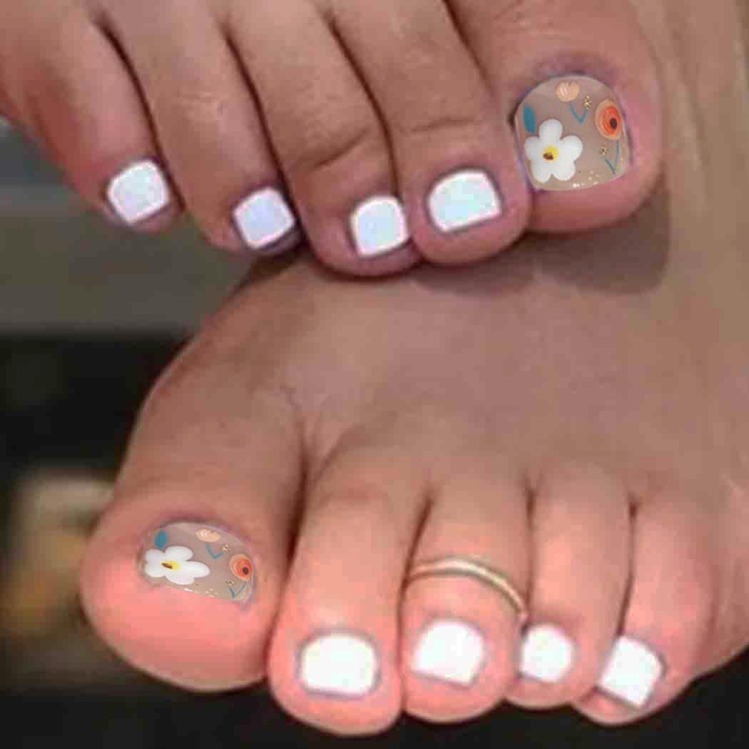 Florry Press-On Toenails for Women – White Acrylic Square Flower Matte Fake Toe Nails 24PCS (Set A) | Easy DIY Manicure & Pedicure | Perfect for Parties, Weddings, Vacations & Everyday Wear