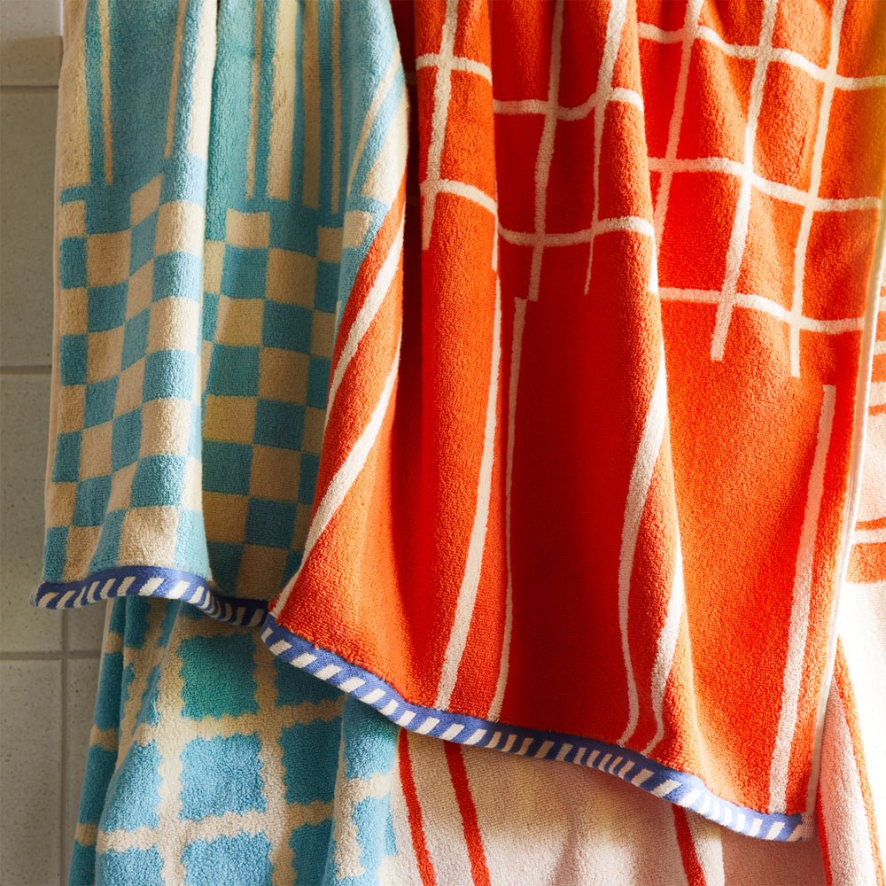 Premium Fresno Bath Sheet in Paprika Color - Ultra Soft & Absorbent Luxury Bath Towel for Spa, Bathroom & Beach Use