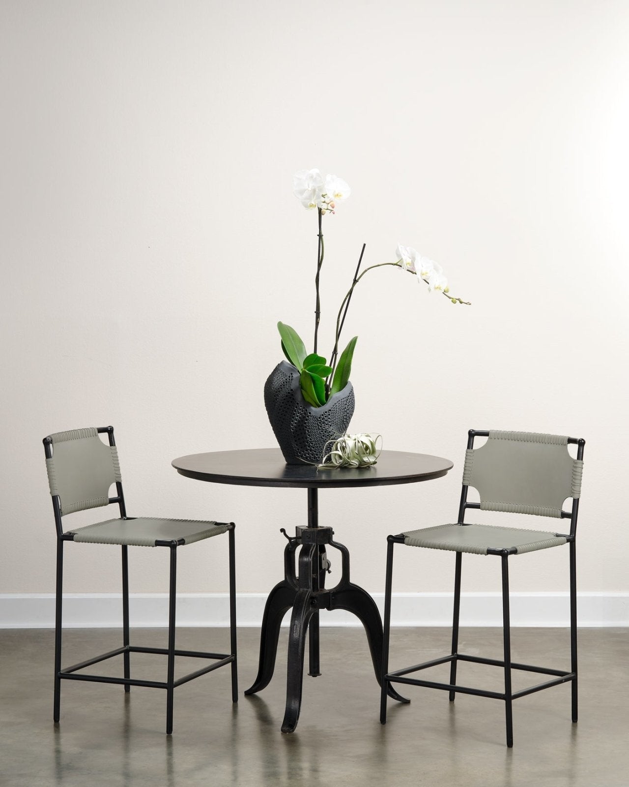 Asher Counter Stool - Modern Kitchen Bar Stool with Adjustable Height & Padded Seat - Perfect for Breakfast Bars, Kitchen Islands & Home Decor