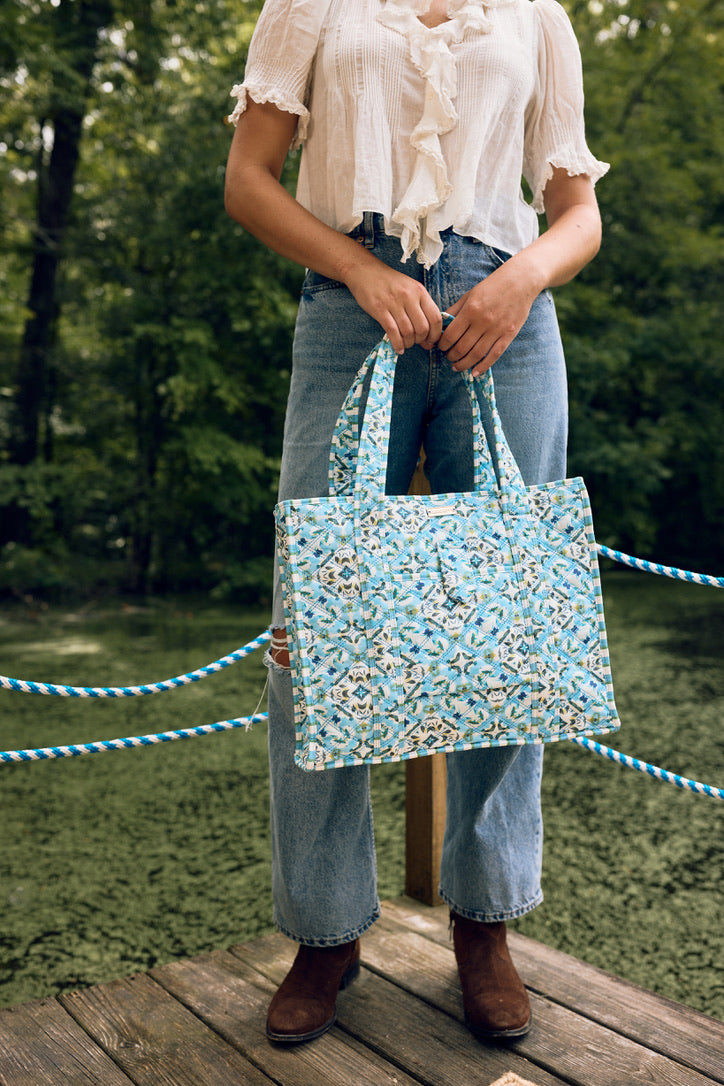 Stylish On The Road Quilted Tote Bag - English Tile Pattern - Perfect for Travel, Work & Everyday Use