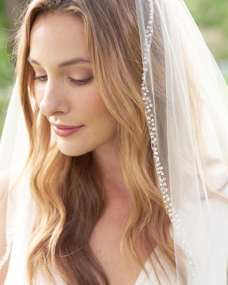 Mariah Pearl & Crystal Veil Bridal Headpiece - Elegant Wedding Hair Accessories for Bride, Bridesmaids & Special Occasions | Perfect for Weddings, Prom, Quinceañera & Formal Events