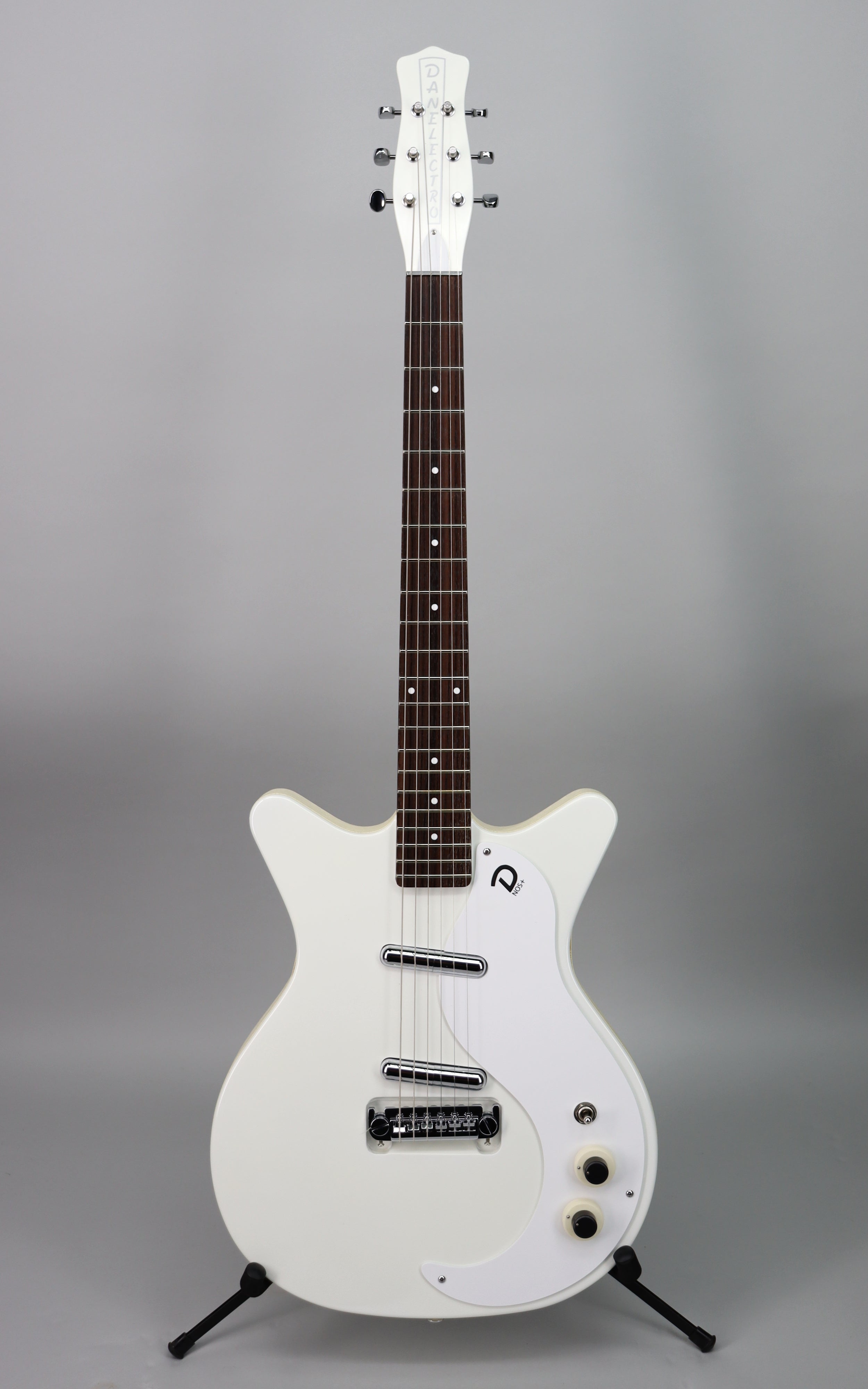 Vintage Danelectro '59 Mod NOS Plus White Electric Guitar - Perfect for Rock, Blues & Indie Performances