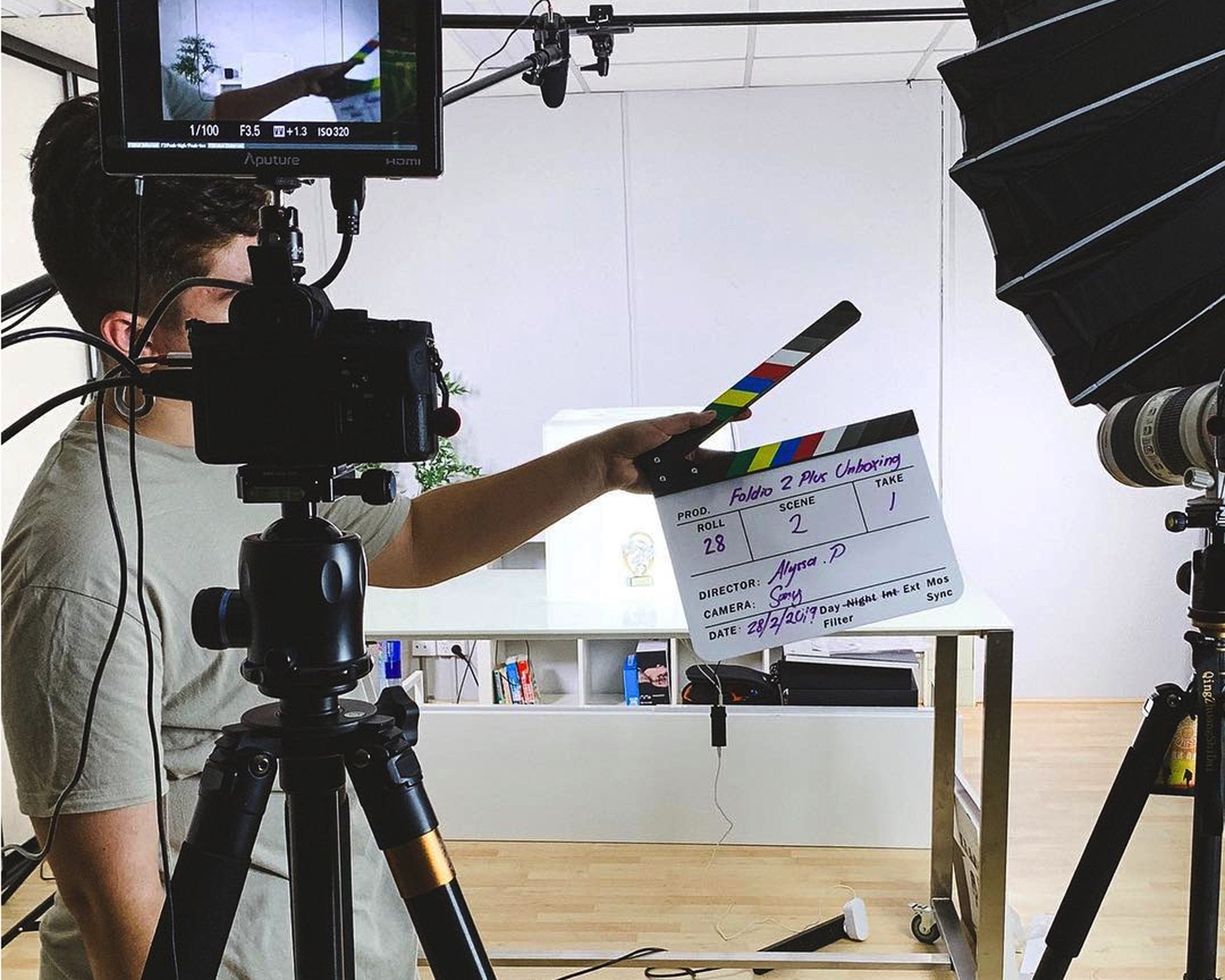 Professional Director's Acrylic Production Slate Clapperboard - Film & Video Shoot Essential for Movie Making, YouTube Videos, and Studio Productions