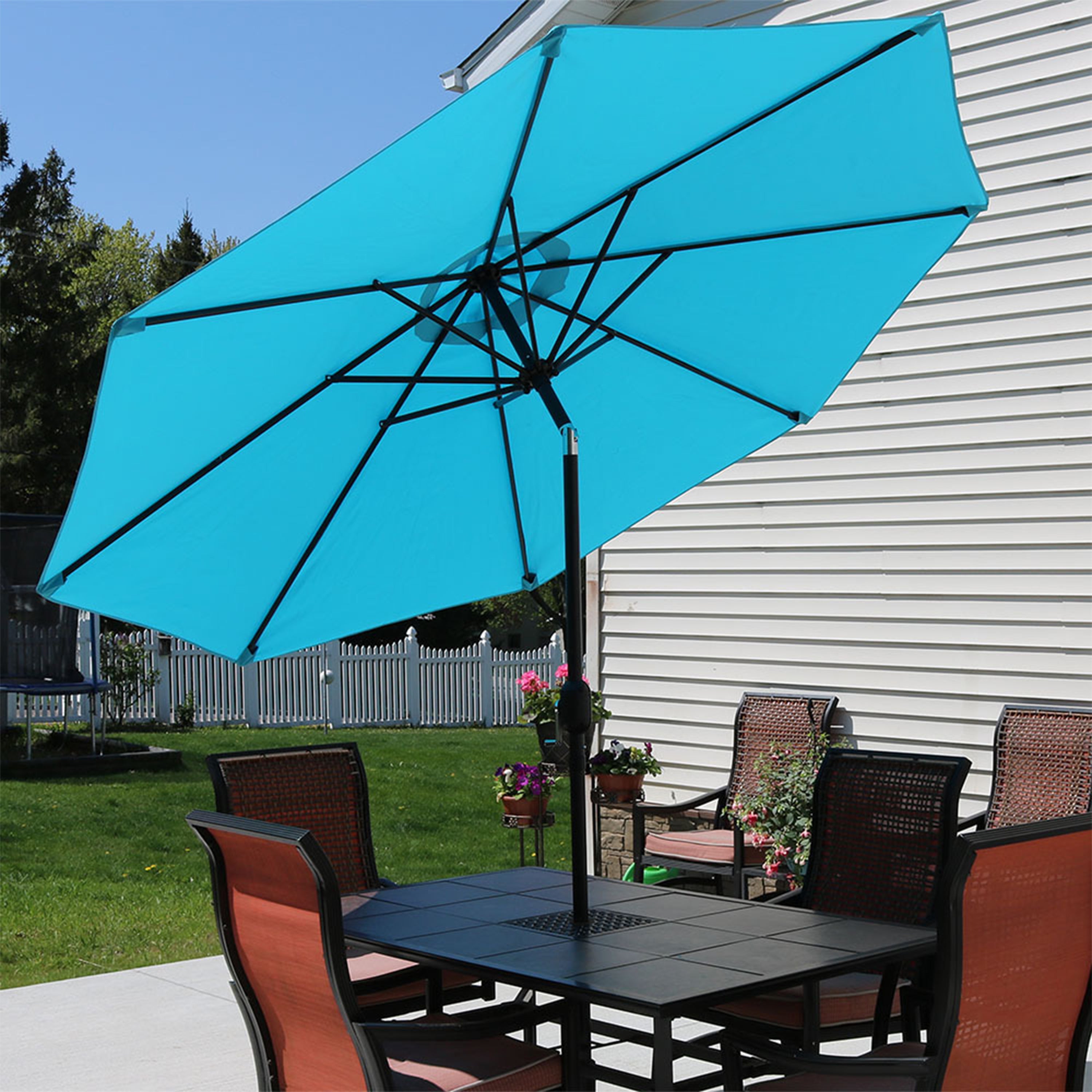 Sunnydaze 9-Foot Aluminum Outdoor Patio Umbrella with Tilt & Crank - Perfect for Poolside, Backyard, Deck, and Garden Shade