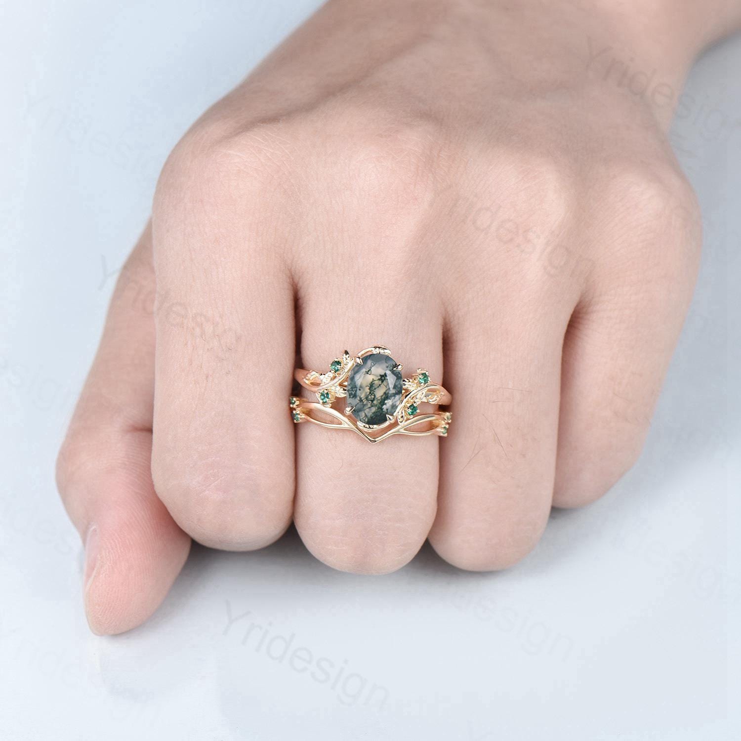 2CT Oval Moss Agate Ring Set in 14K Yellow Gold - Nature Inspired Green Agate Engagement Ring, Cluster Emerald Anniversary Ring for Women - Perfect for Weddings, Proposals & Special Occasions