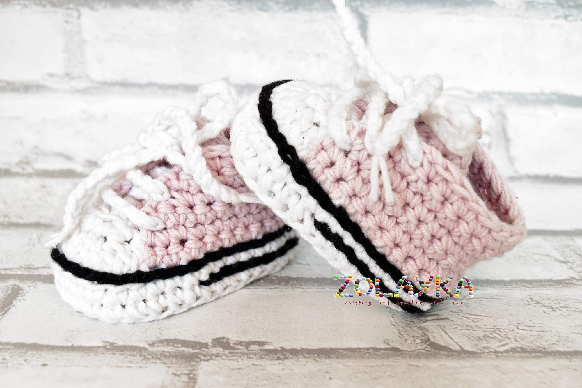 Soft Crochet Baby Sneakers for Boys & Girls 0-12 Months - Handmade Unisex Infant Shoes for First Steps, Photo Shoots & Special Occasions