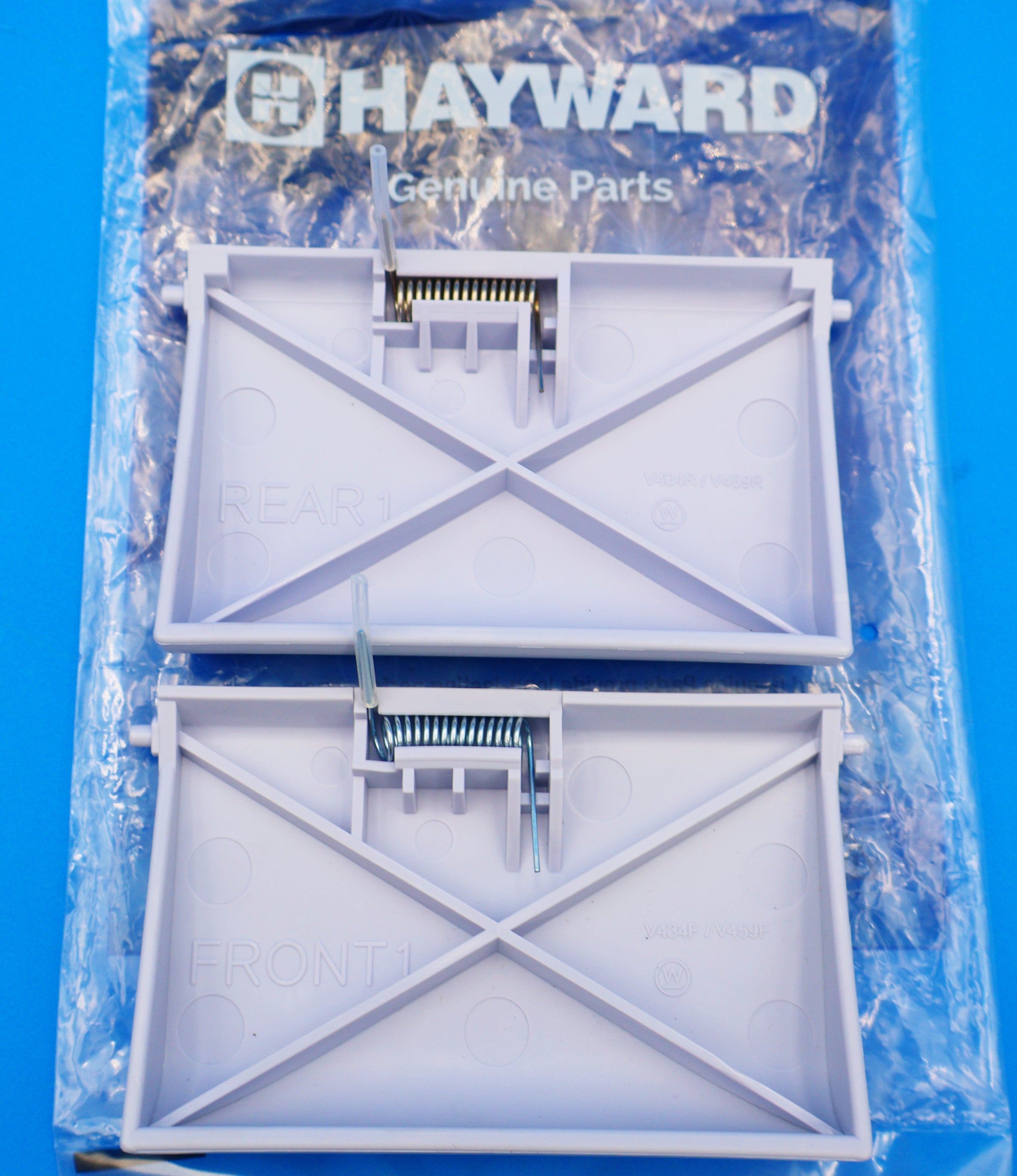 Hayward Flap Kit for PoolVac/Navigator V Flex - Includes 2 Flaps & Front/Rear Springs (AXV434 237) - Perfect for Pool Cleaning & Maintenance