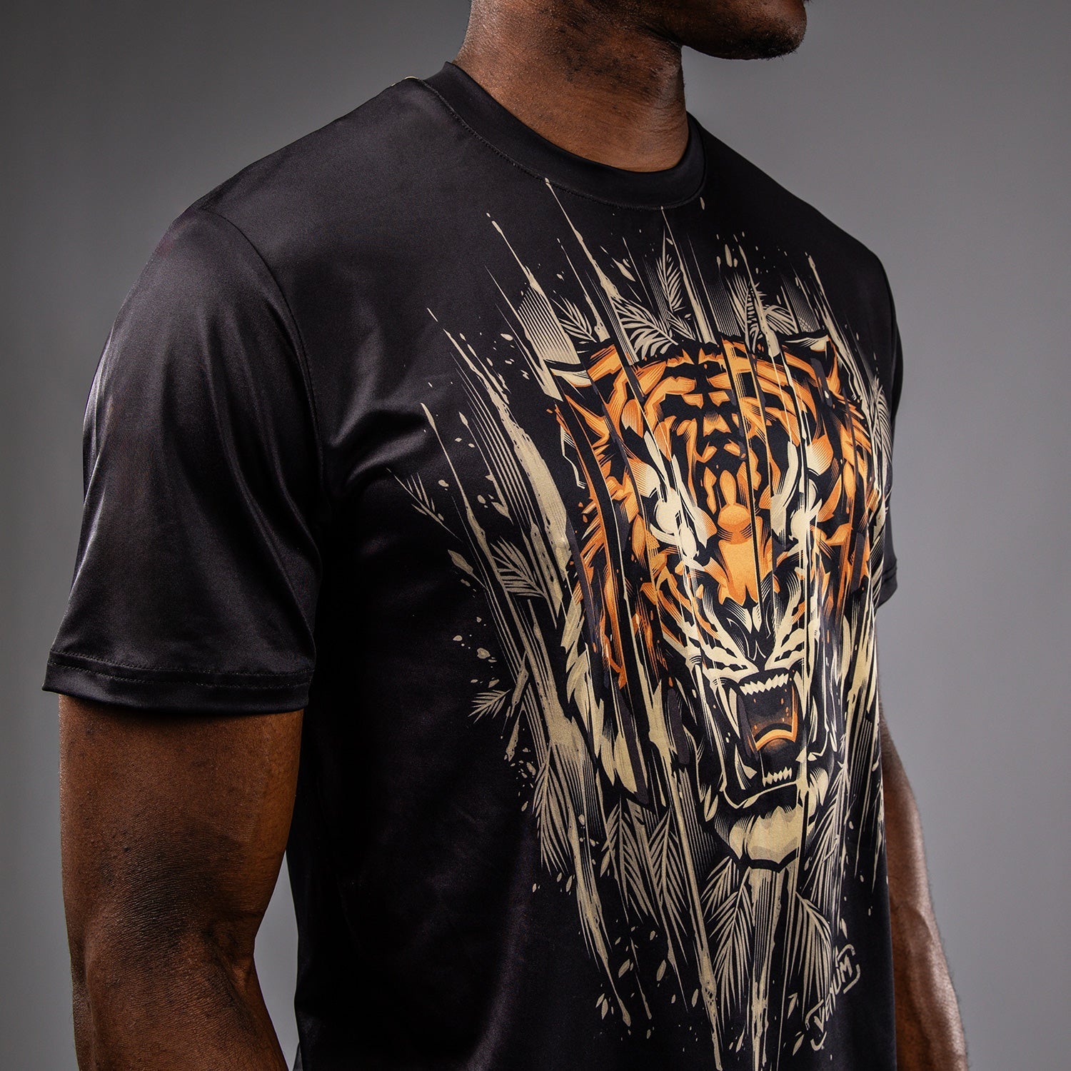 Venum Tiger Men's Dry Tech Performance T-Shirt - Moisture Wicking, Breathable & Lightweight - Black/Neon Orange - Perfect for MMA Training, Gym Workouts & Casual Wear