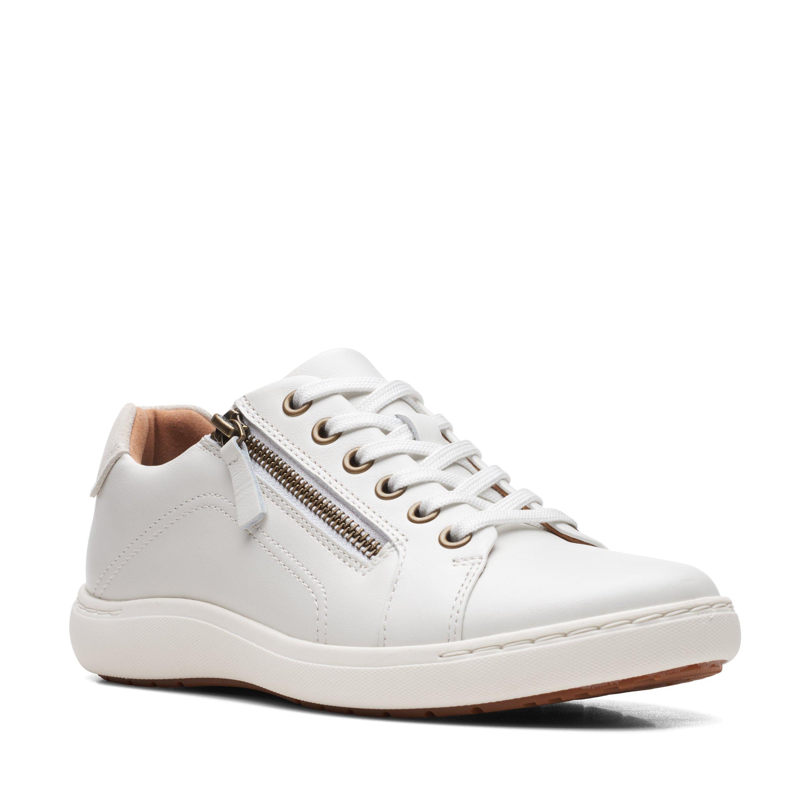 CLARKS NALLE LACE Women's Comfortable Walking Shoes - Medium & Wide Width Options for All-Day Wear - Perfect for Work, Travel & Casual Outings