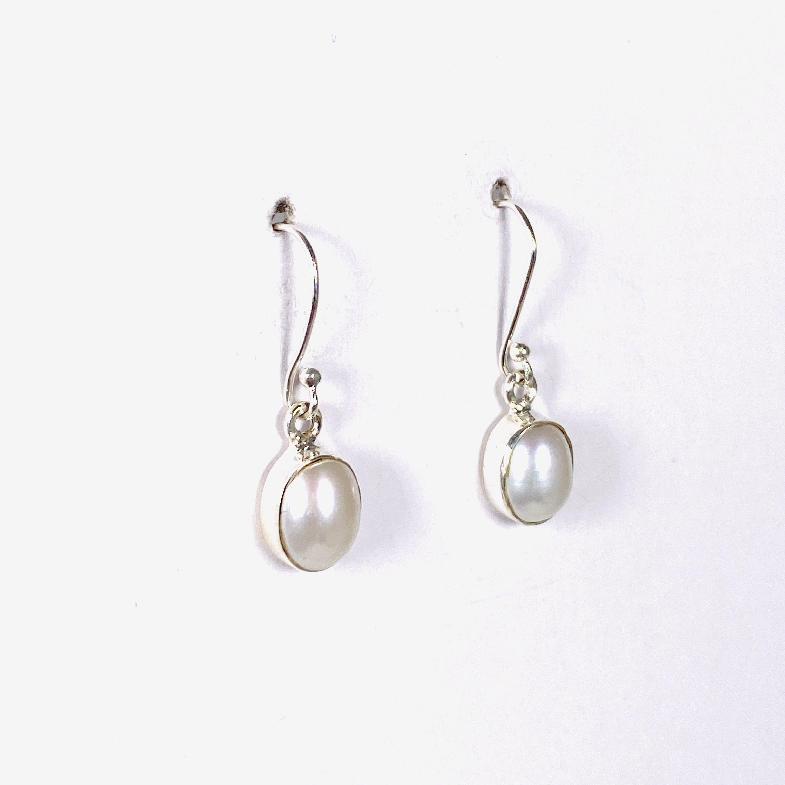 Elegant Pearl Oval Earrings E2672 - Perfect for Weddings, Parties & Special Occasions
