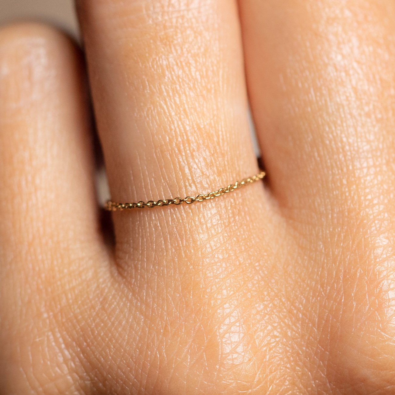 Solid Gold Chain Ring for Women - 14K Yellow Gold Dainty Stackable Ring - Perfect for Everyday Wear, Gifts & Special Occasions