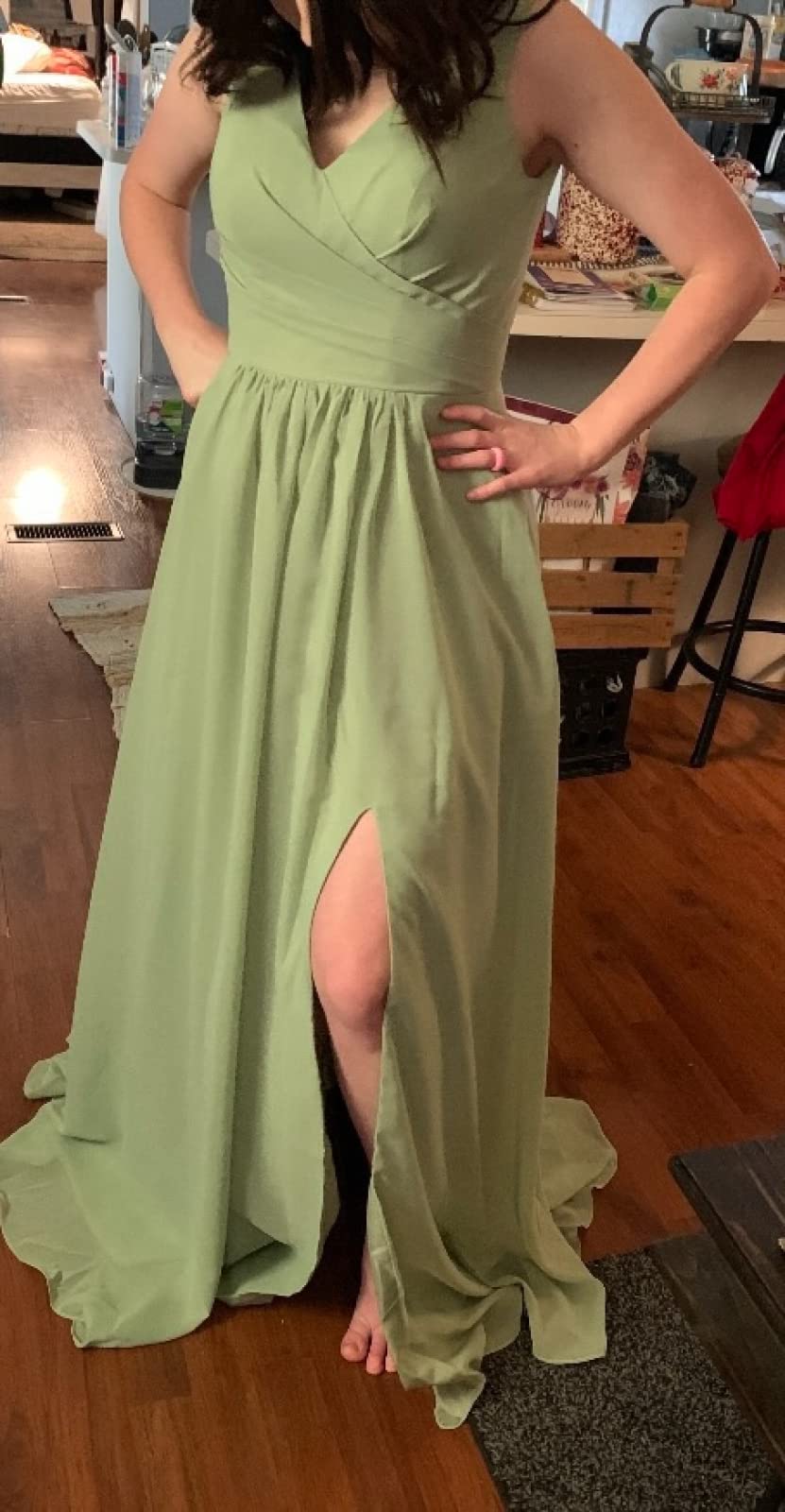 Elegant V-Neck A-Line Chiffon Bridesmaid Dress - Long Formal Evening Gown with High Slit for Weddings, Parties & Special Occasions