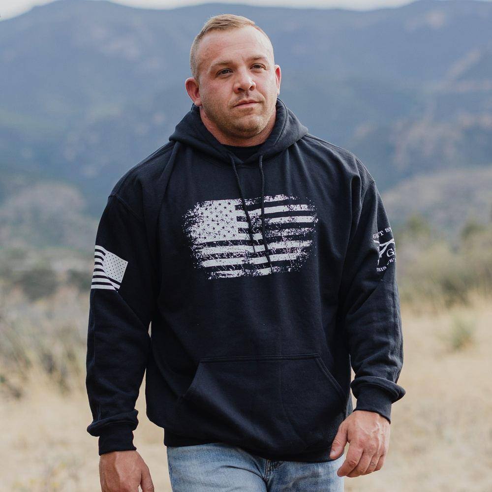 Vintage American Hoodie - Black | Retro Unisex Pullover Sweatshirt | Perfect for Casual Wear, Street Style & Outdoor Activities