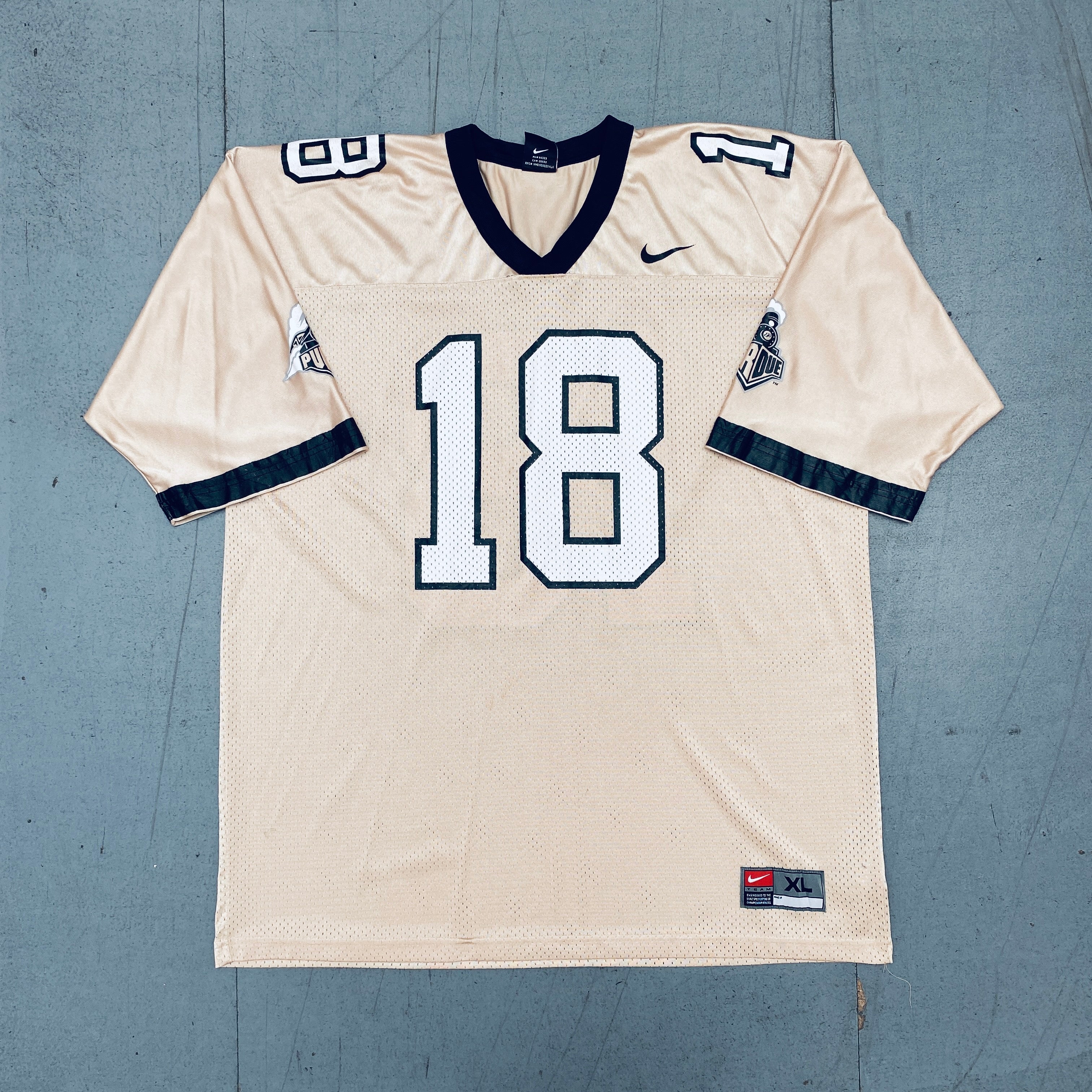Authentic Kyle Orton No. 18 Purdue Boilermakers Nike Football Jersey - XL Size for Men - Perfect for Game Day, Tailgating & Fan Collections