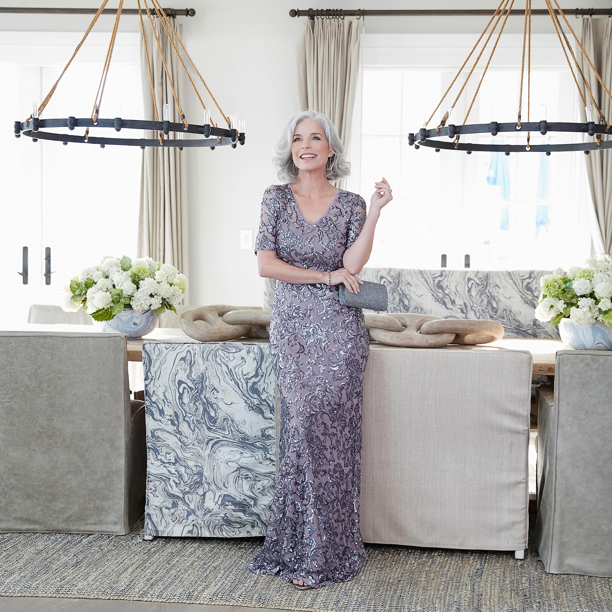 Alex Evenings Women's Long A-Line Sequin Lace V-Neck Formal Dress - Mother of The Bride Gown, Wedding Guest Dress, Cocktail Party Evening Gown with Short Sleeves for Special Occasions & Black Tie Events