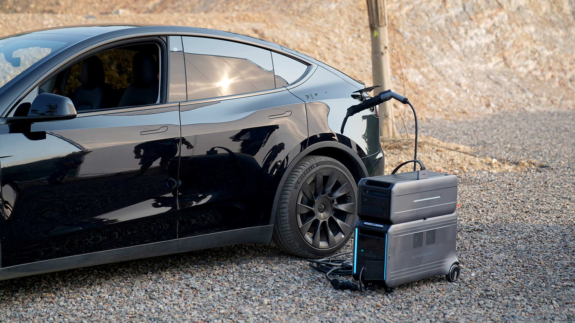 Zendure SuperBase V4600 Portable Power Station | 4.6kWh Capacity, 120V/240V Dual Voltage Output | Perfect for Camping, RV Trips & Emergency Backup Power