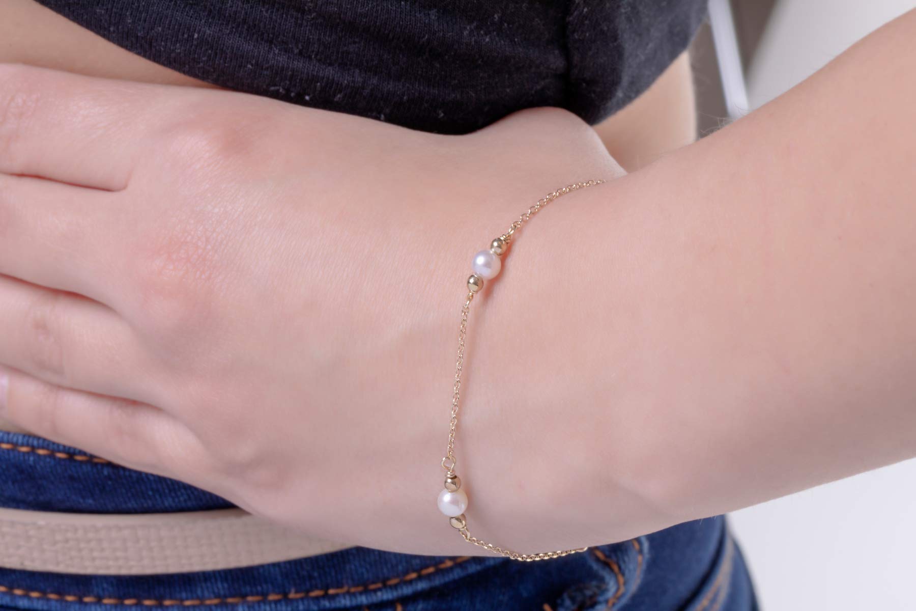 Elegant Solid Gold Pearl Bracelet for Women - 9K, 14K & 18K Natural Pearls, Bohemian Style Jewelry | Perfect Bridesmaid Gift, Anniversary Present & Wedding Accessory | Ideal for Special Occasions, Date Nights & Formal Events